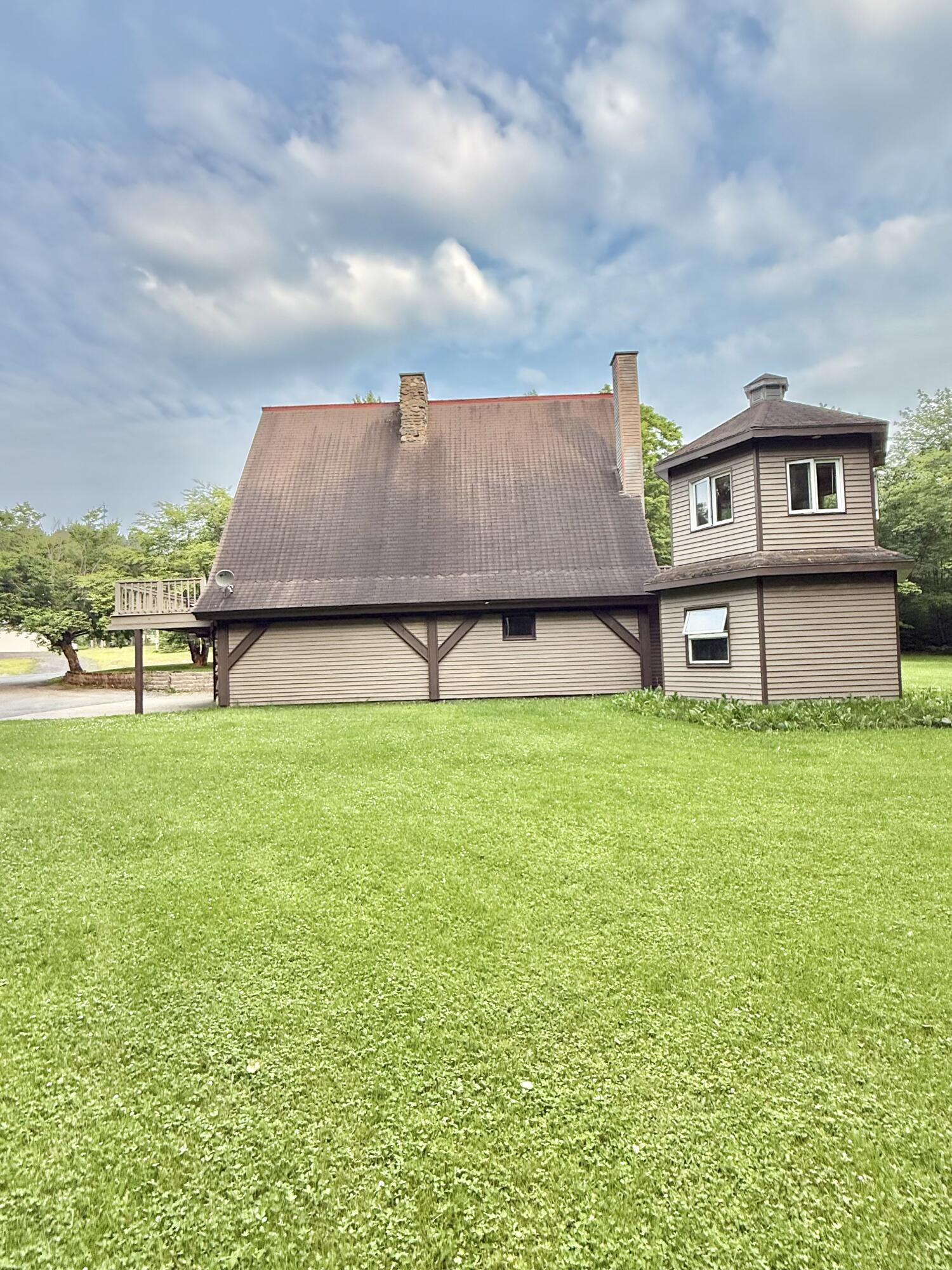 415 11th Avenue Property Photo 9