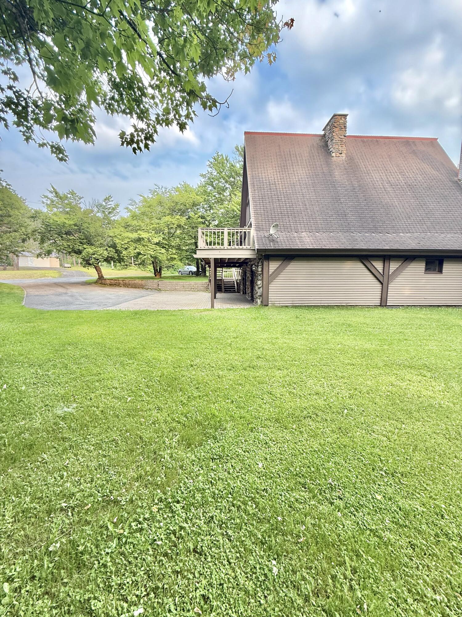 415 11th Avenue Property Photo 14
