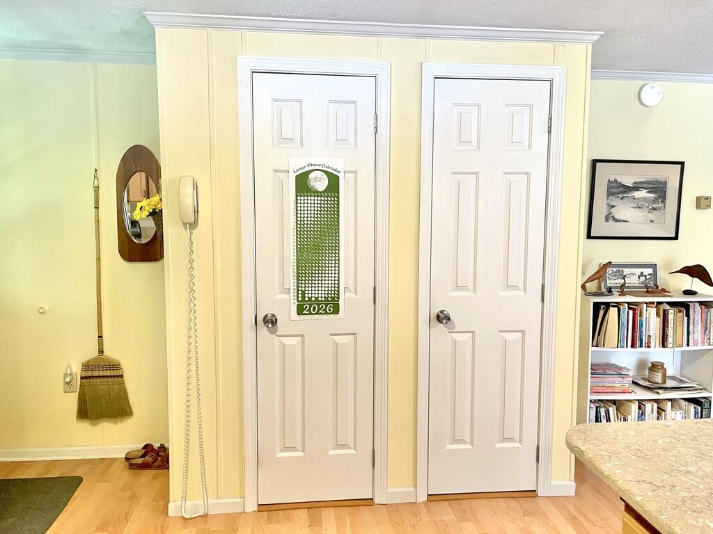 27 Meadow Lark Lane Property Photo 9