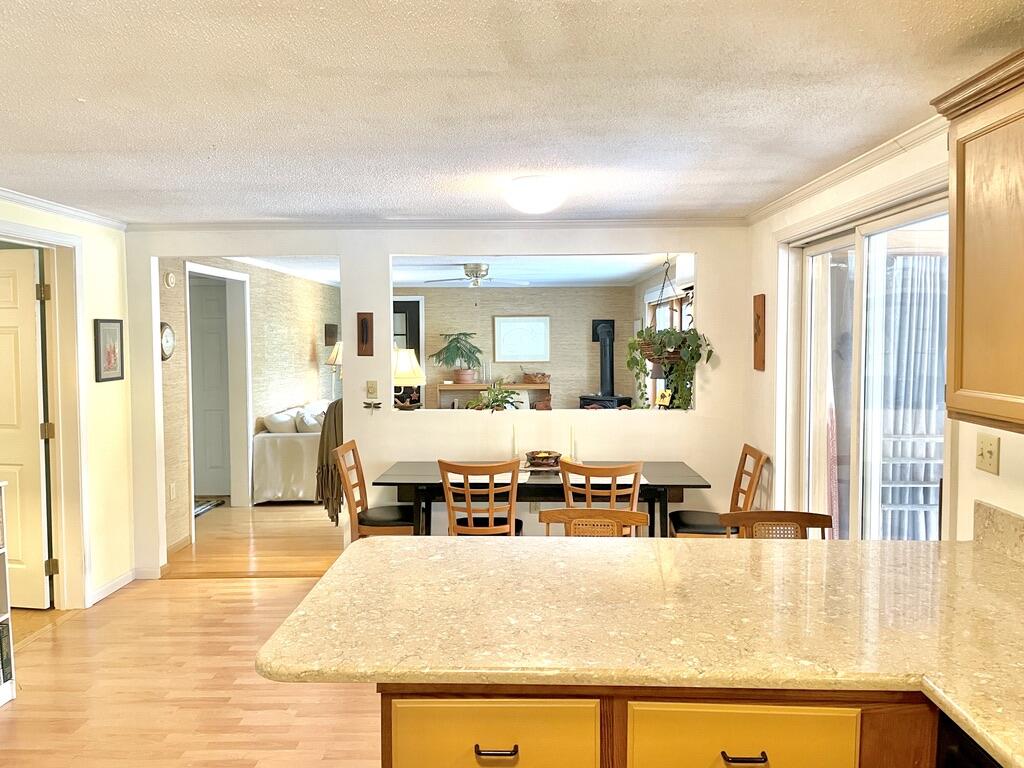 27 Meadow Lark Lane Property Photo 10