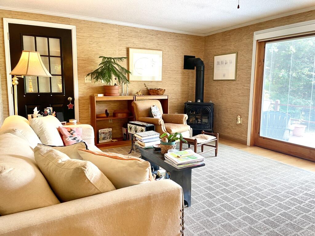 27 Meadow Lark Lane Property Photo 12