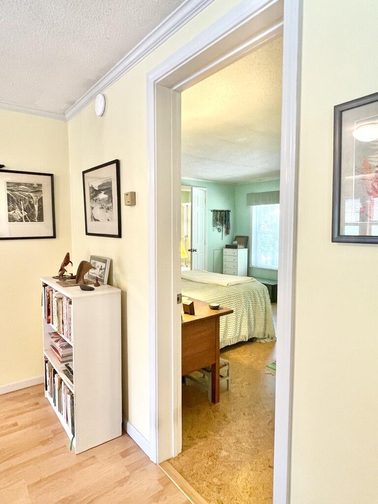 27 Meadow Lark Lane Property Photo 22
