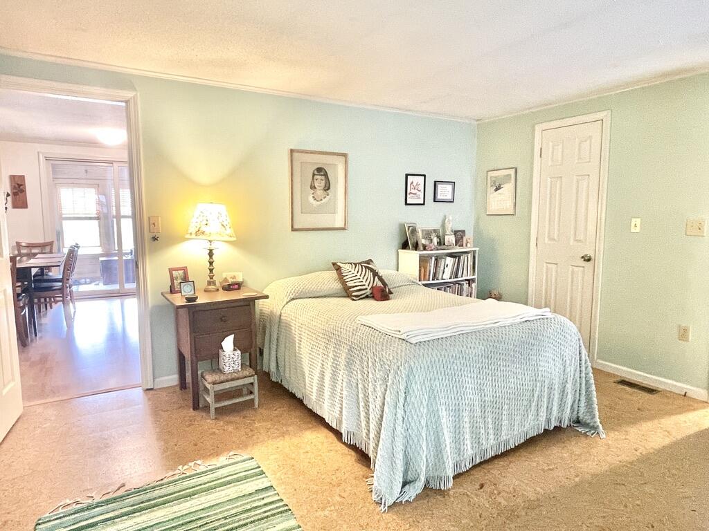 27 Meadow Lark Lane Property Photo 23