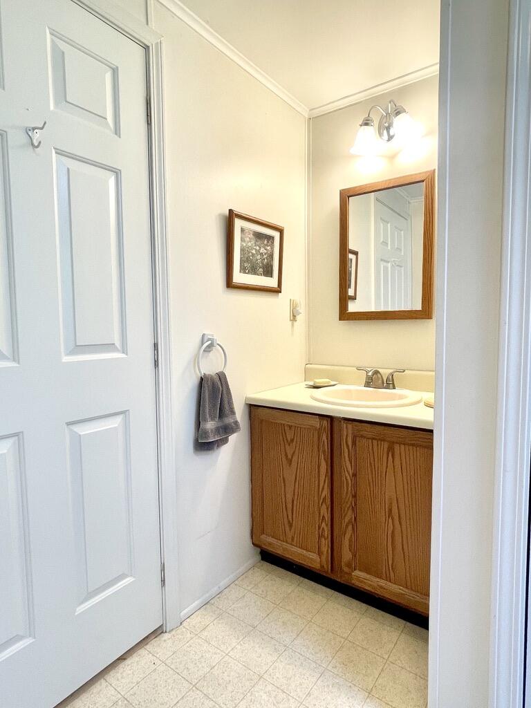 27 Meadow Lark Lane Property Photo 35