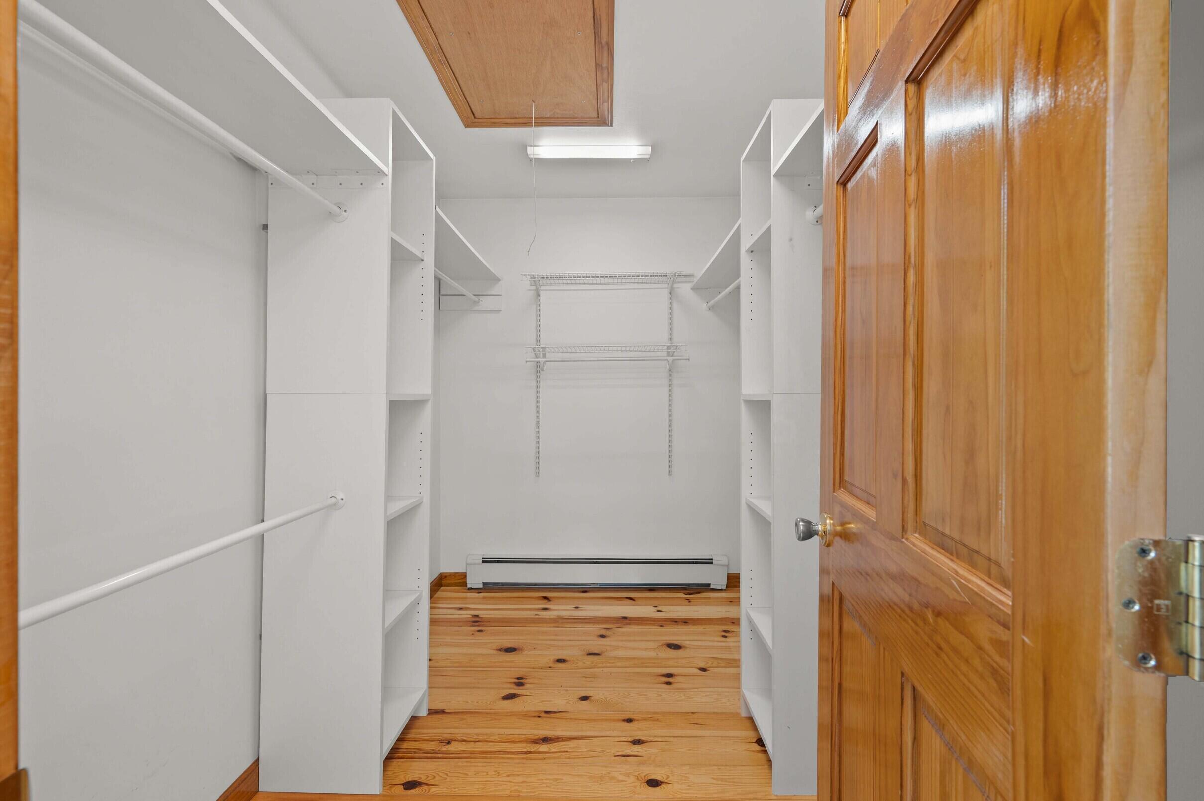 43 Hoyt Drive Property Photo 20