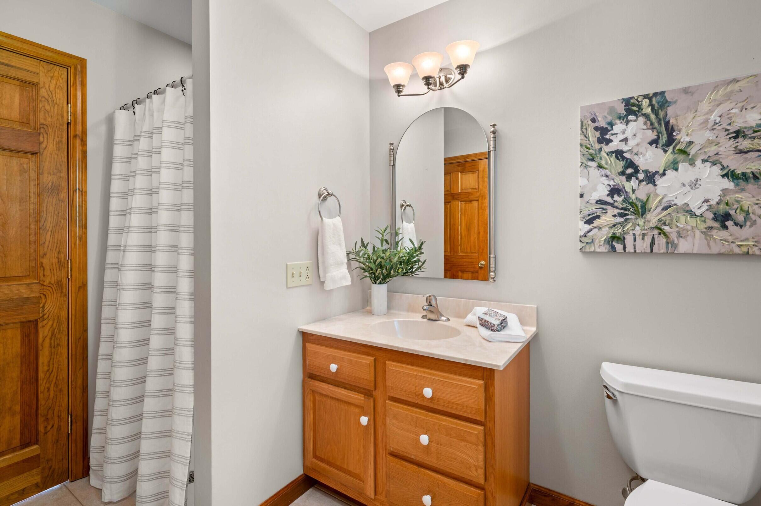 43 Hoyt Drive Property Photo 33