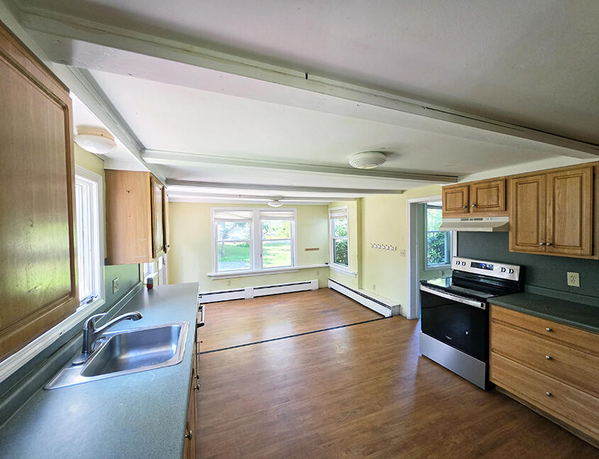 99 Haskell Street Property Photo 10