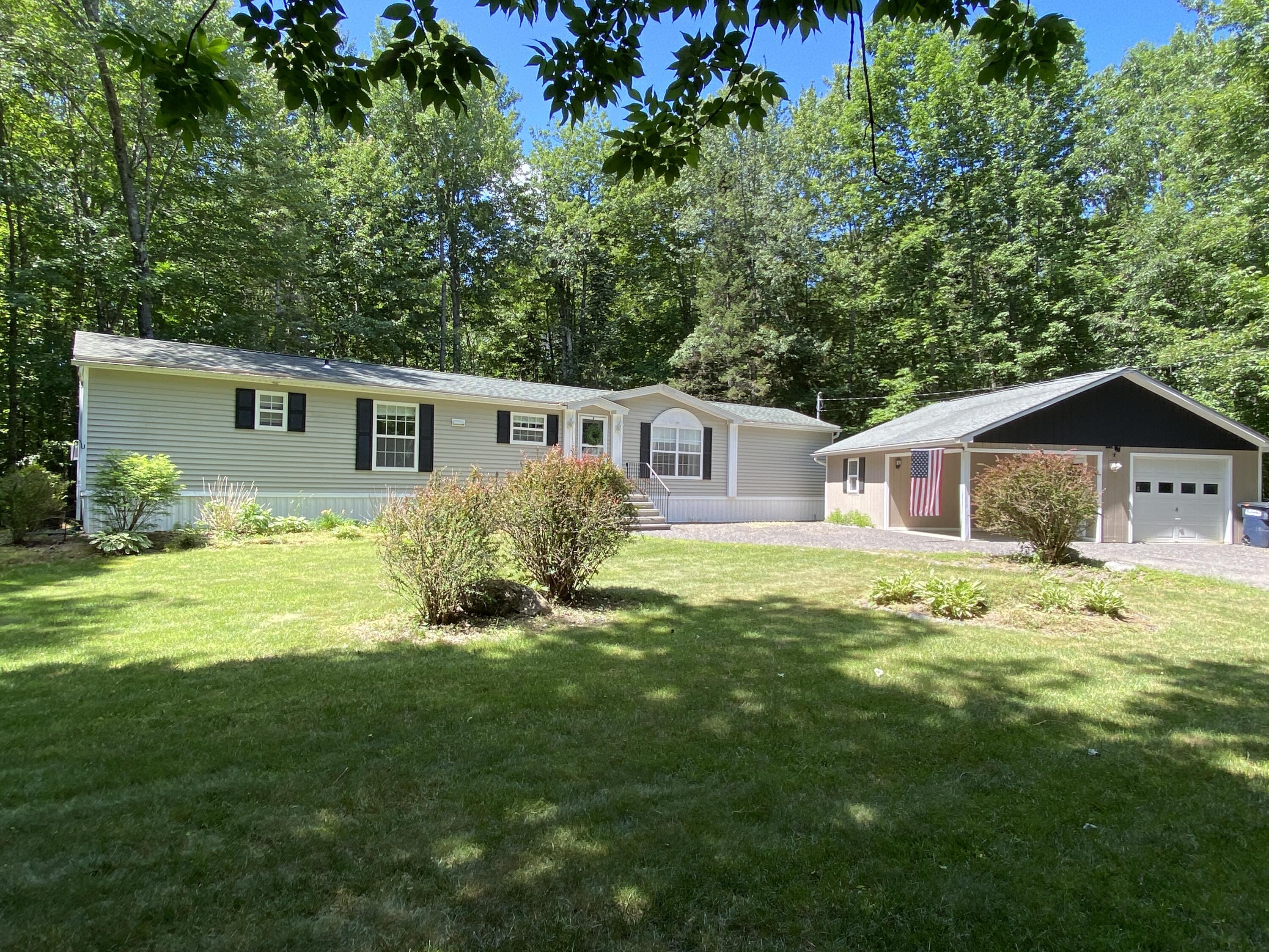 12 Forest Hills Drive Property Photo 3
