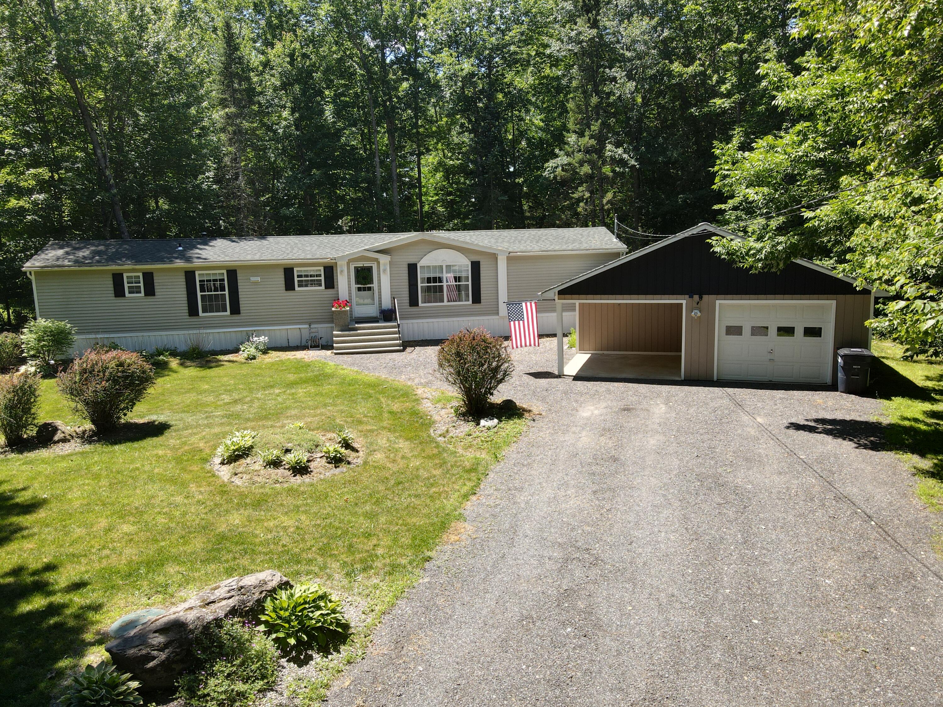 12 Forest Hills Drive Property Photo 8