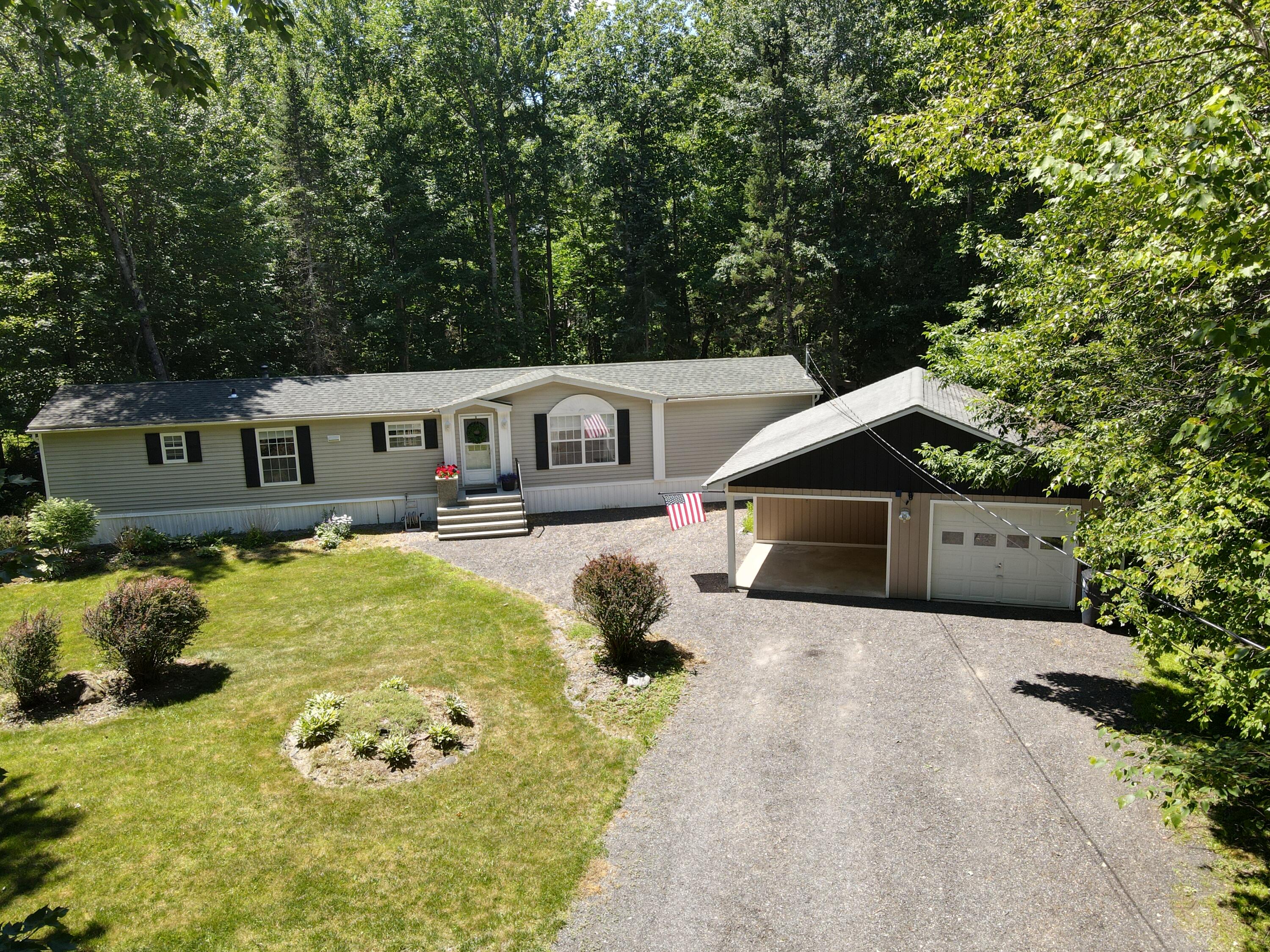 12 Forest Hills Drive Property Photo 9