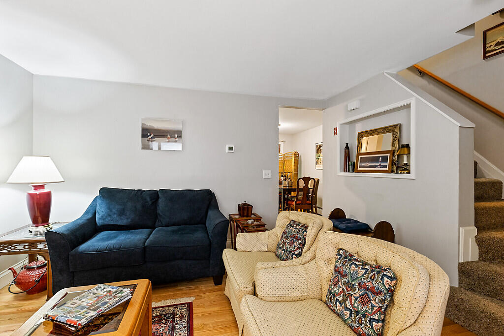 83 Middle Street 4 Property Photo 10
