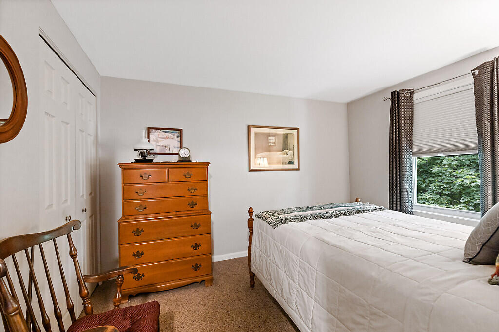 83 Middle Street 4 Property Photo 20