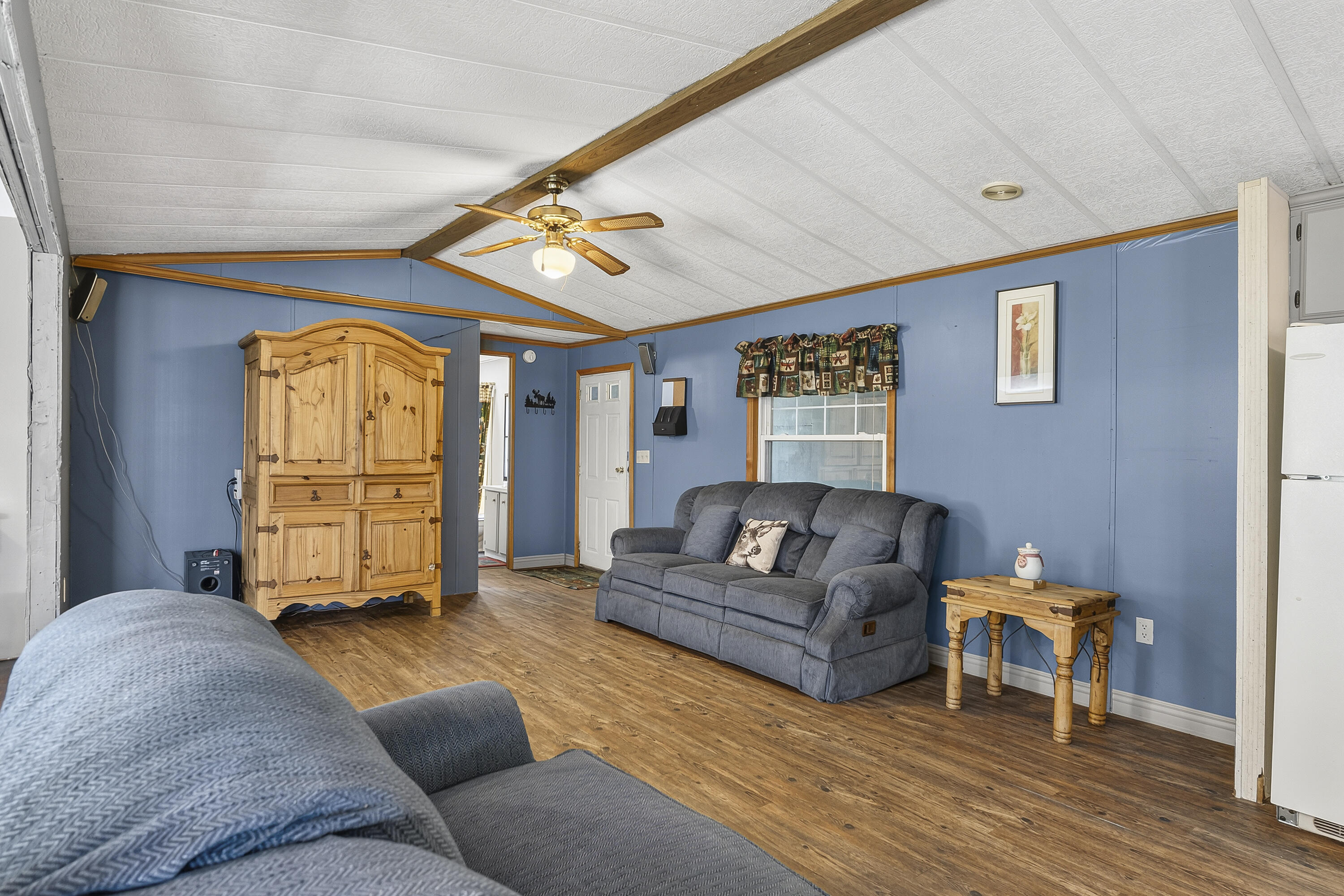 15 Donjon Lane Property Photo 11