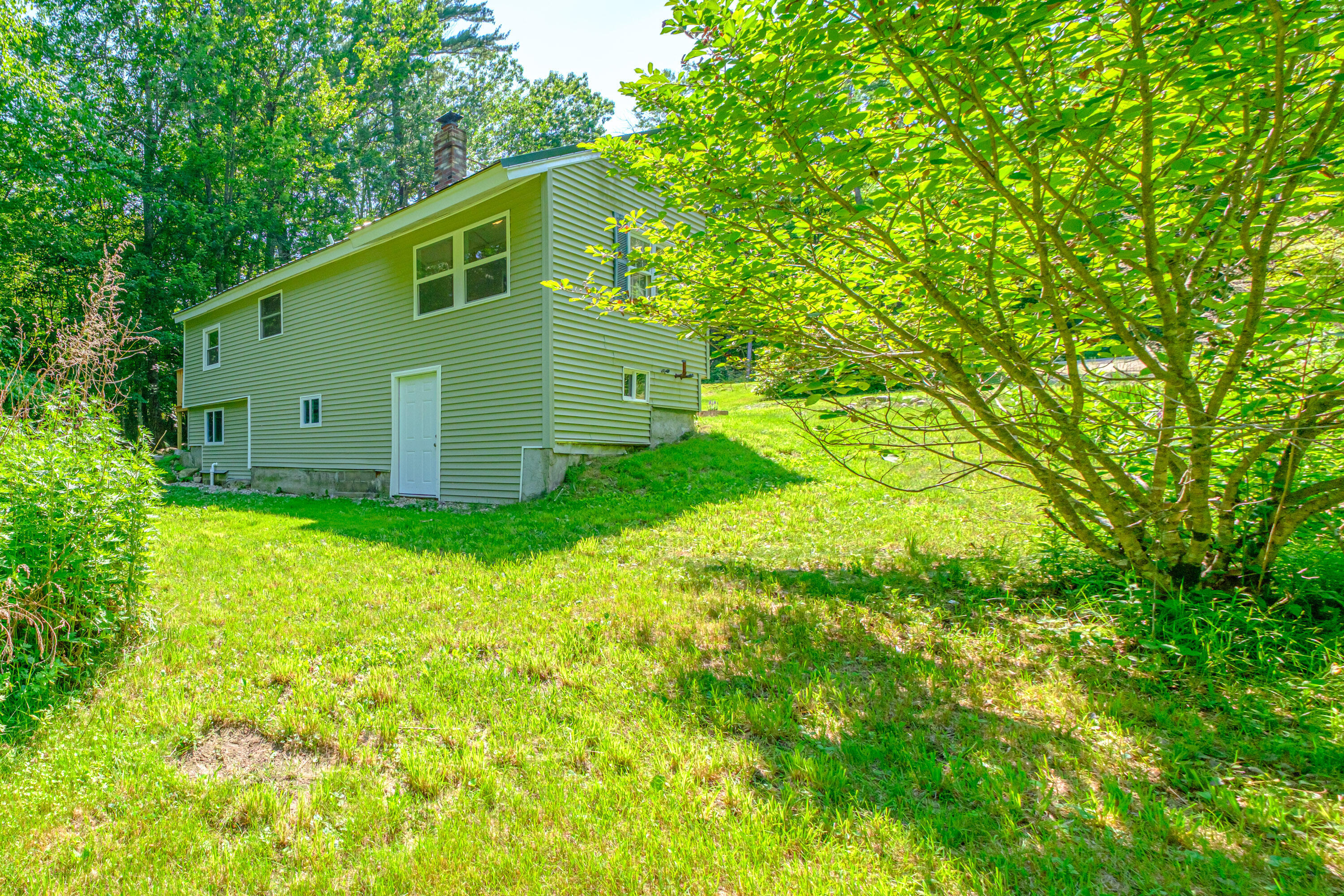 146 Demeritt Road Property Photo 8