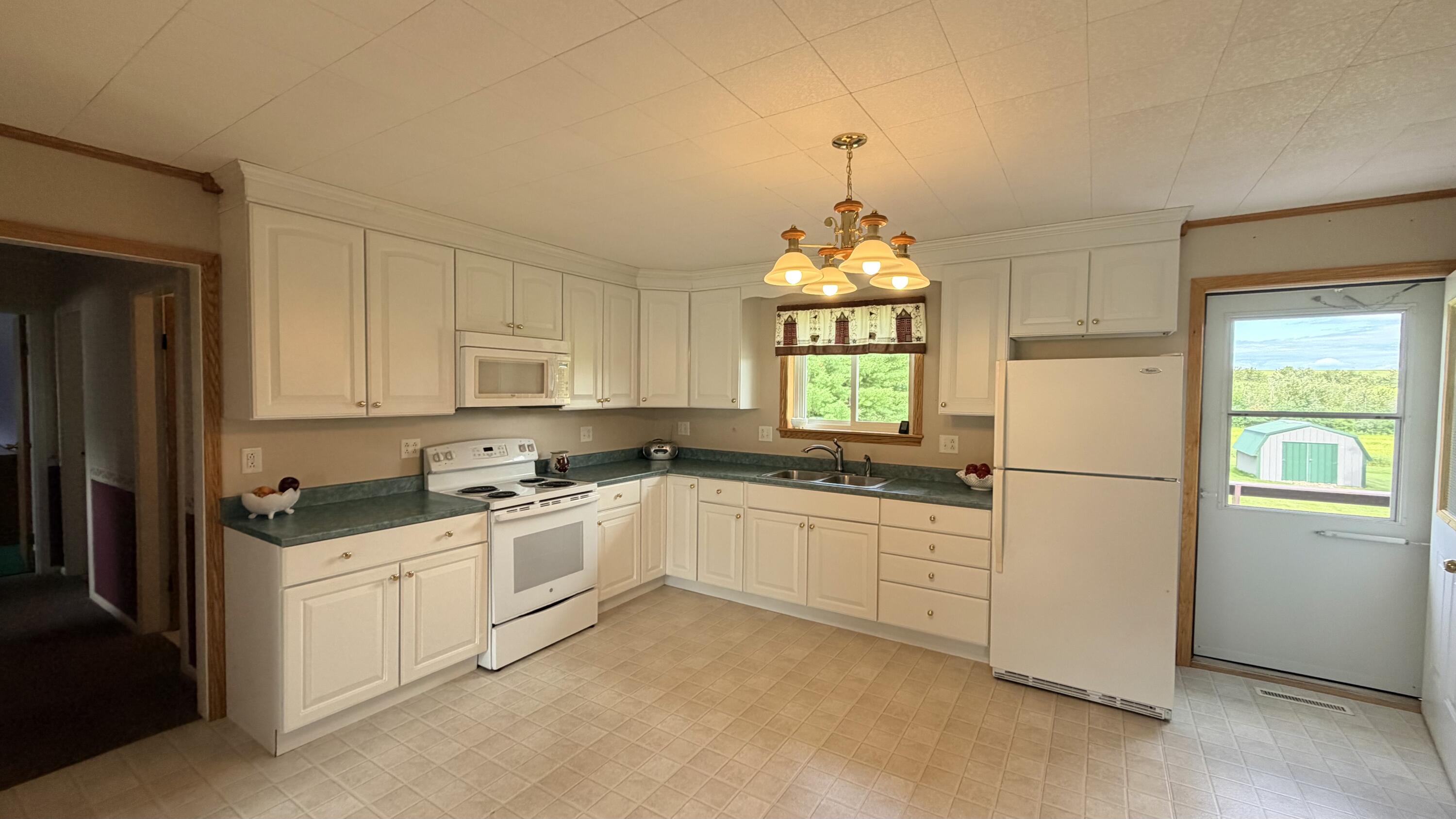 427 Sweden Street Property Photo 13