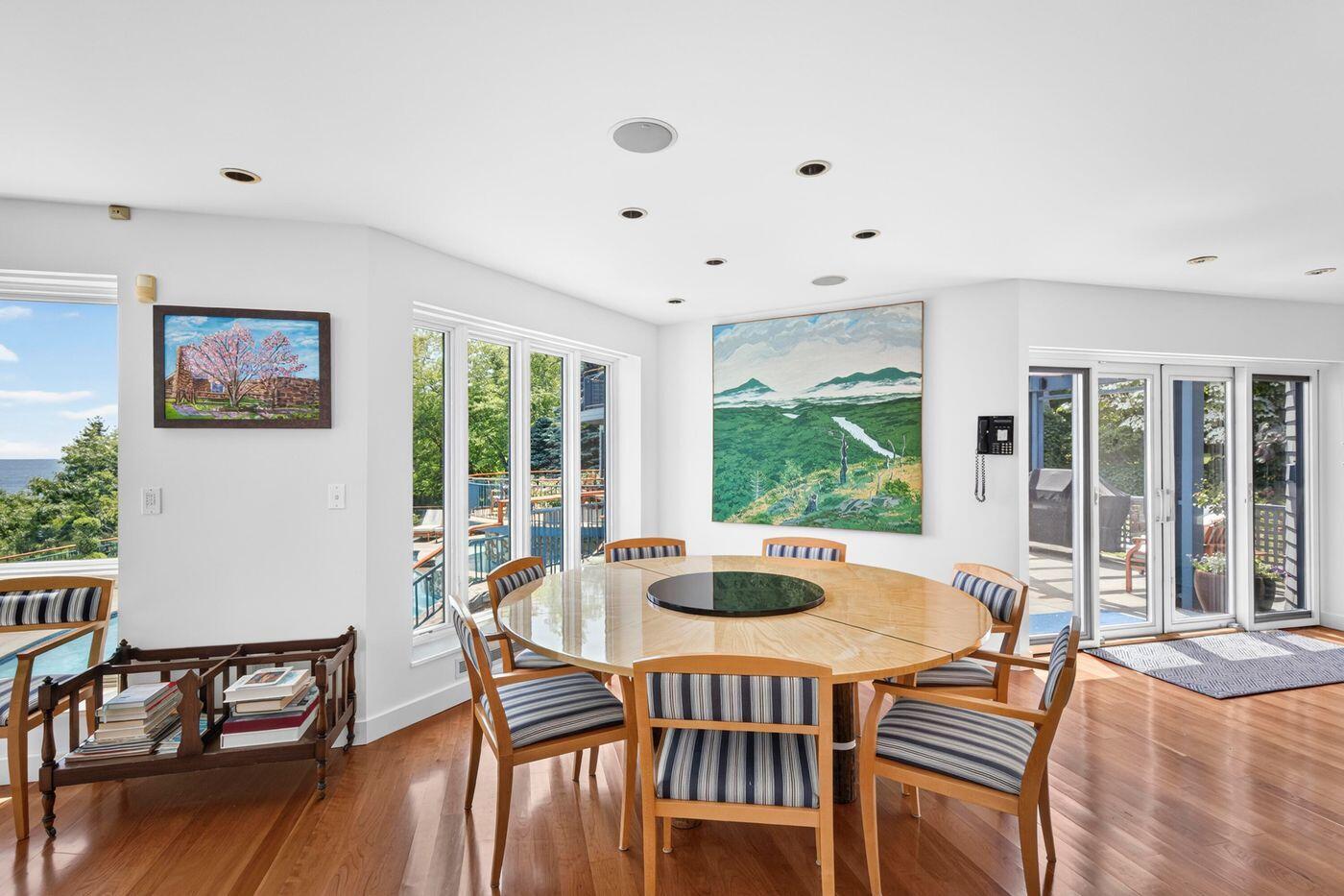 230 Bay View Street Property Photo 13