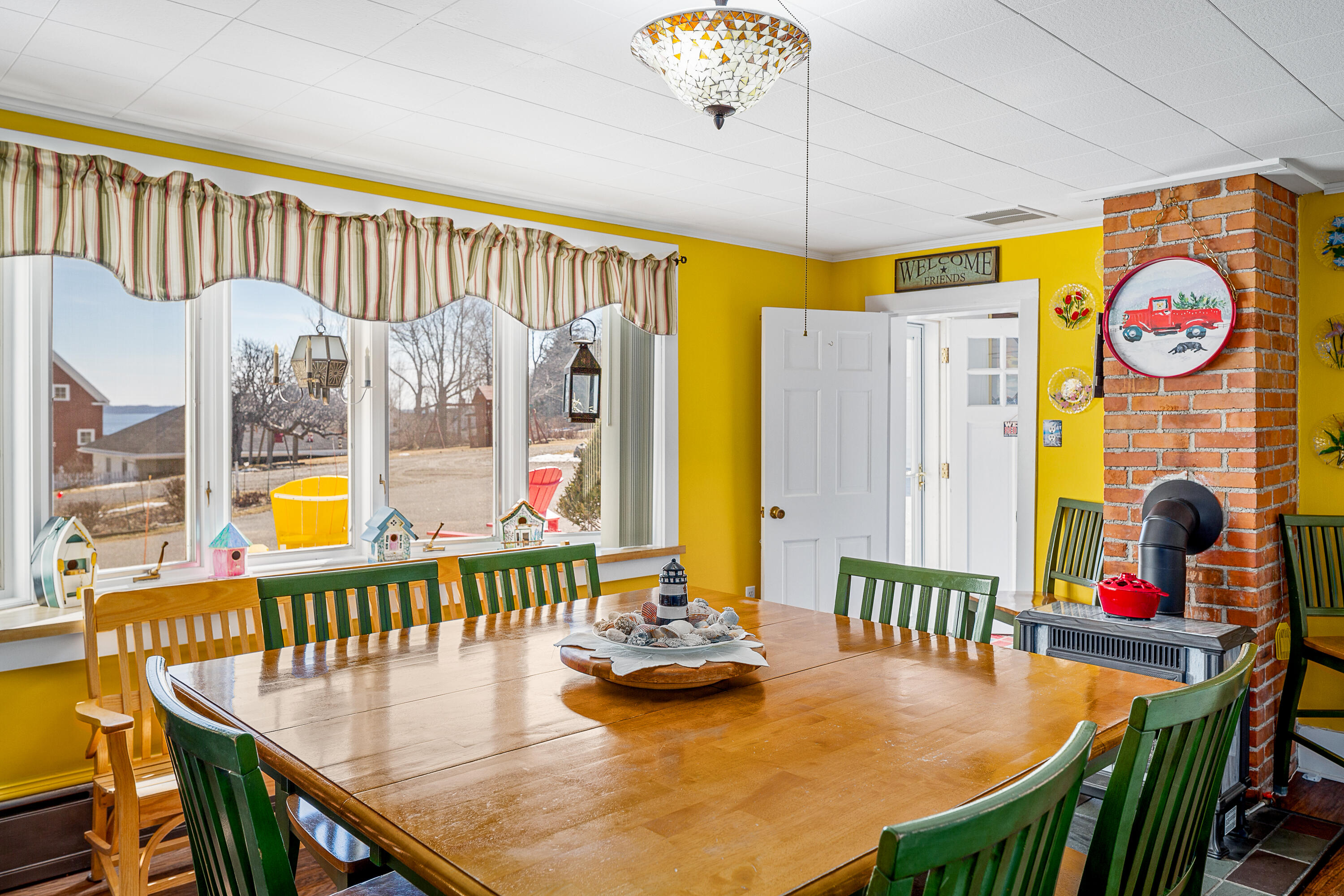 18 Beach Road Property Photo 5