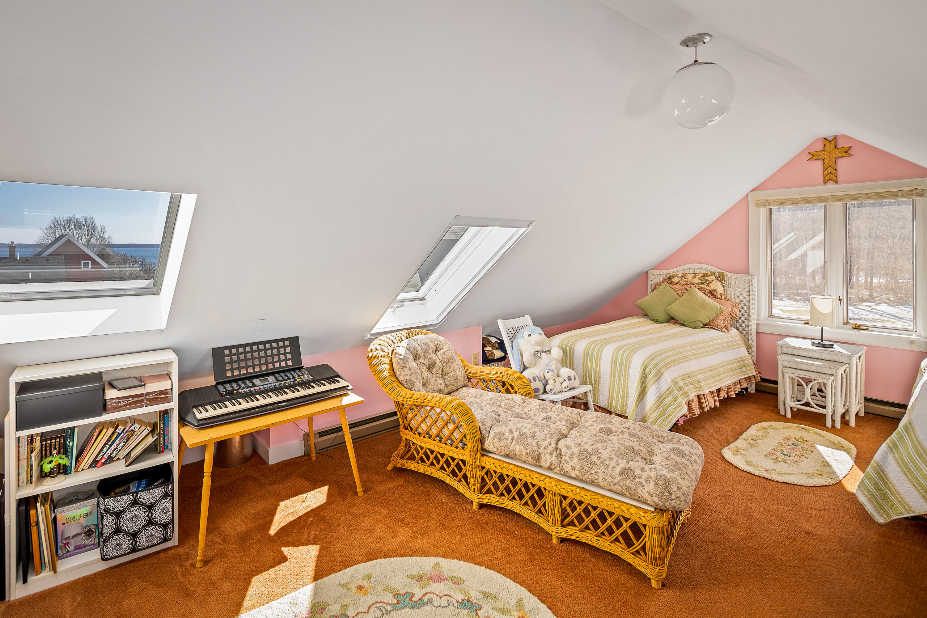 18 Beach Road Property Photo 29