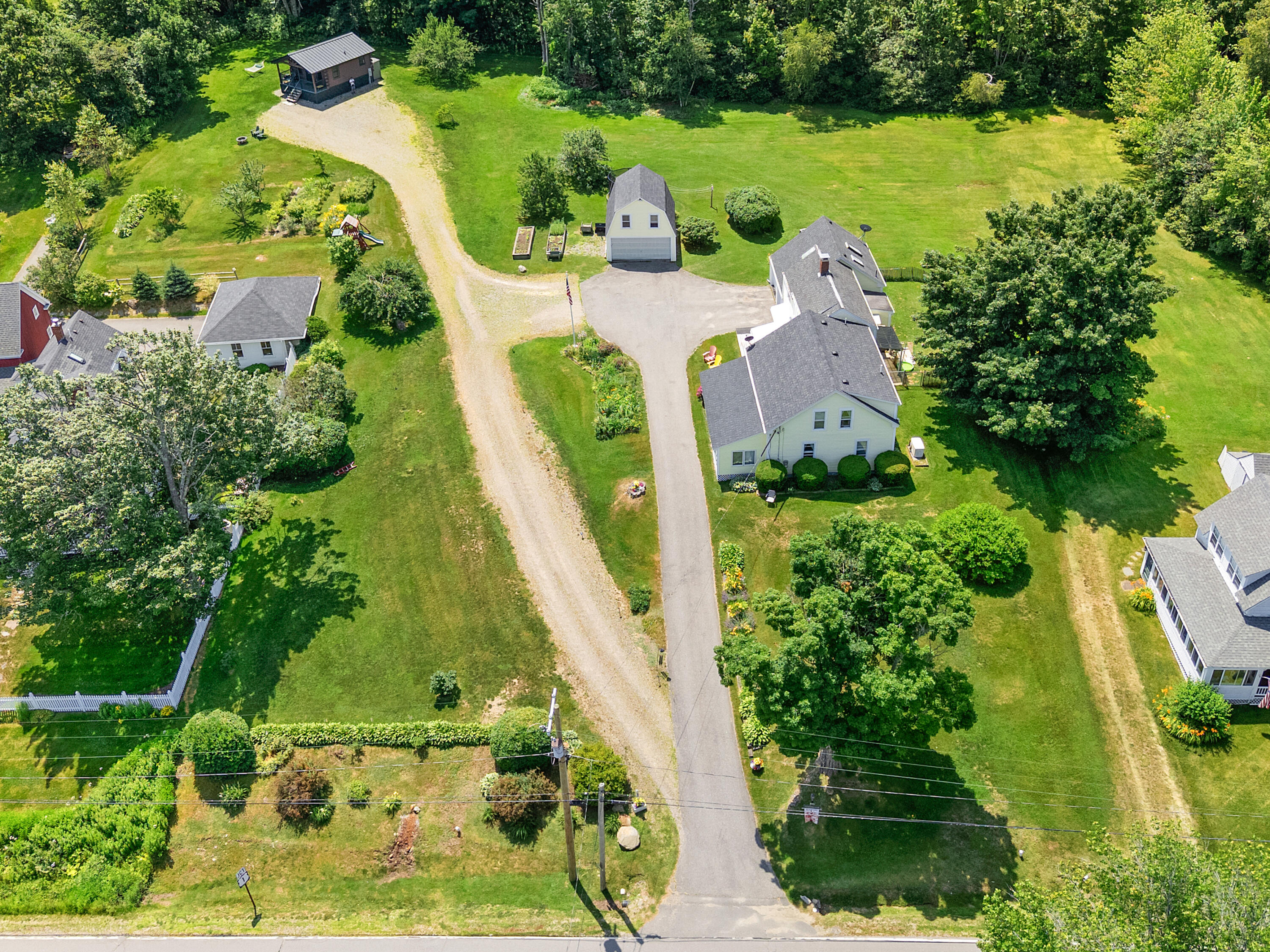 18 Beach Road Property Photo 45