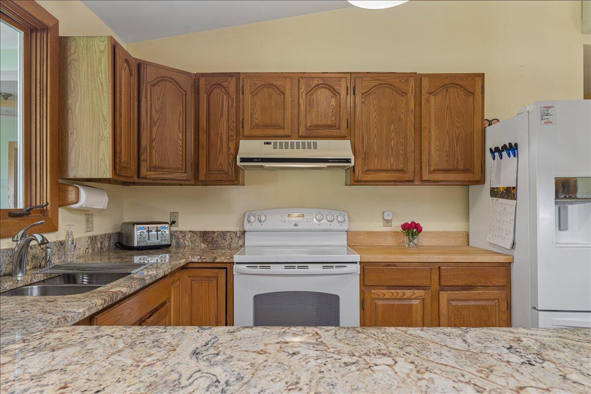 17 Anderson Road Property Photo 10