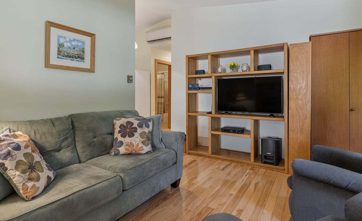 17 Anderson Road Property Photo 17