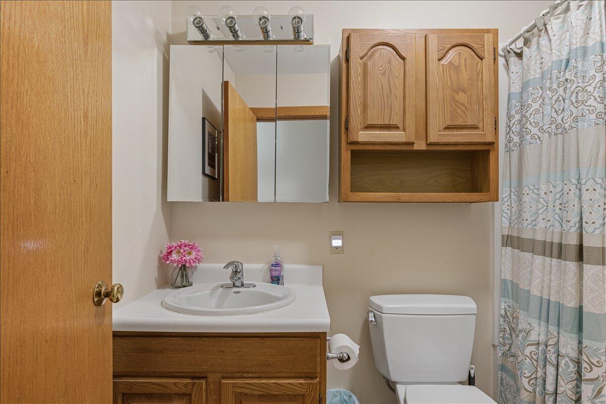 17 Anderson Road Property Photo 23