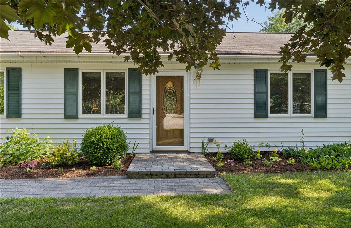 17 Anderson Road Property Photo 57