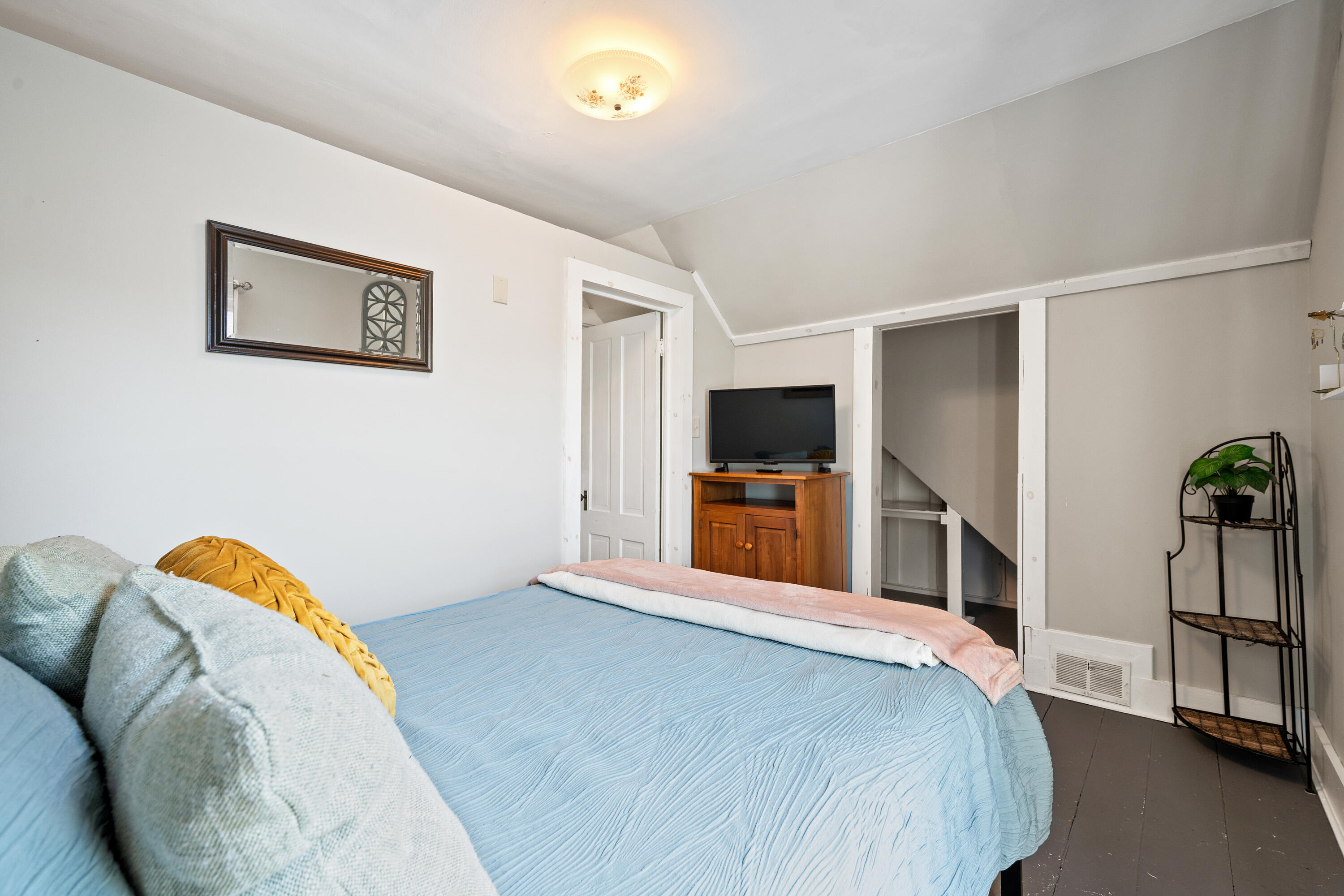 364 Brunswick Street Property Photo 37