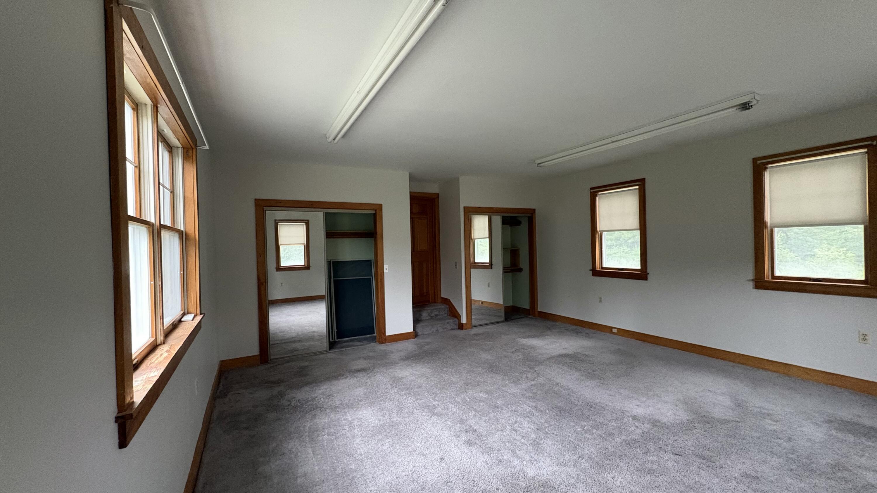1077 Chadbourne Road Property Photo 6