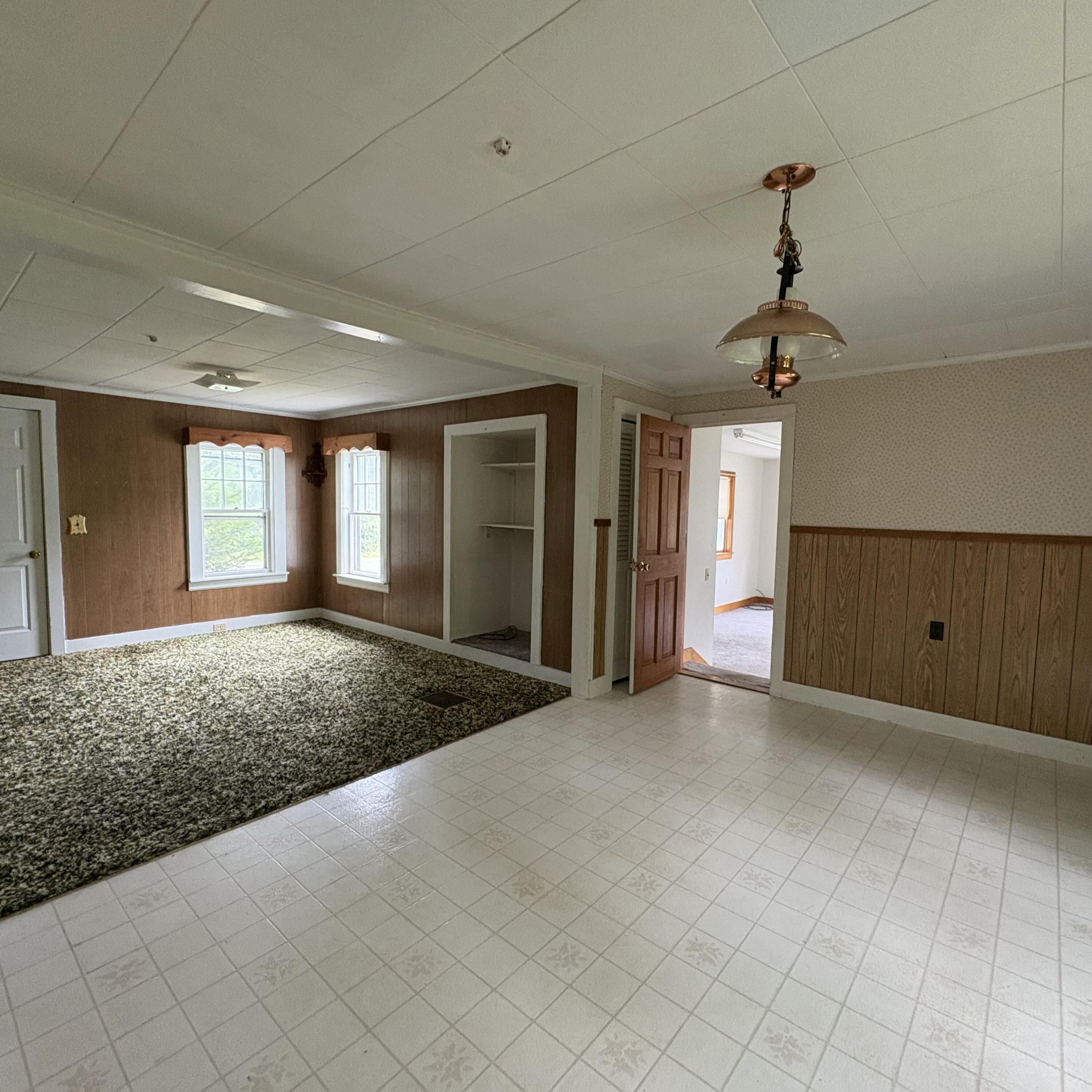 1077 Chadbourne Road Property Photo 7
