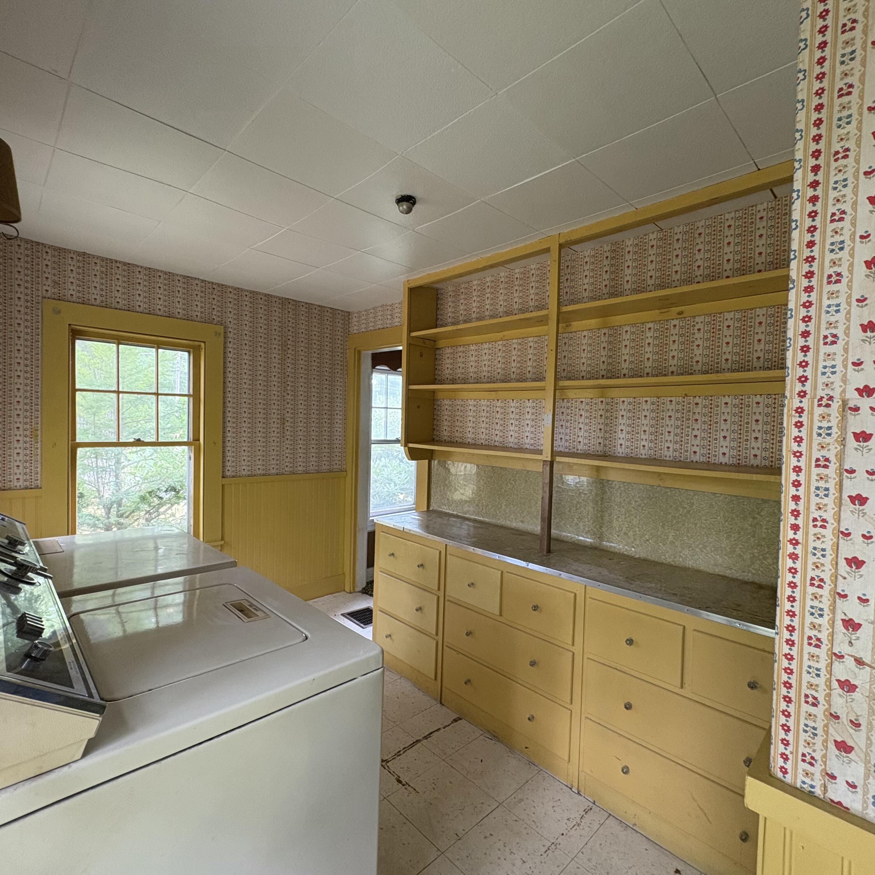 1077 Chadbourne Road Property Photo 11