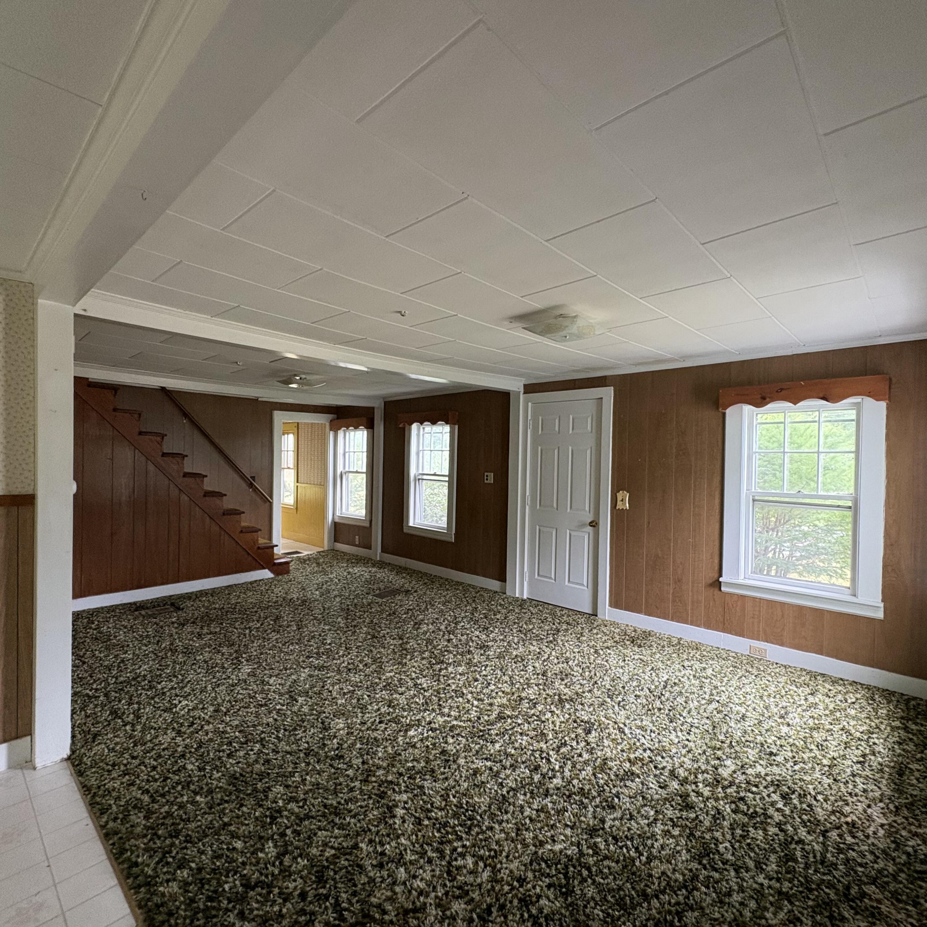 1077 Chadbourne Road Property Photo 14