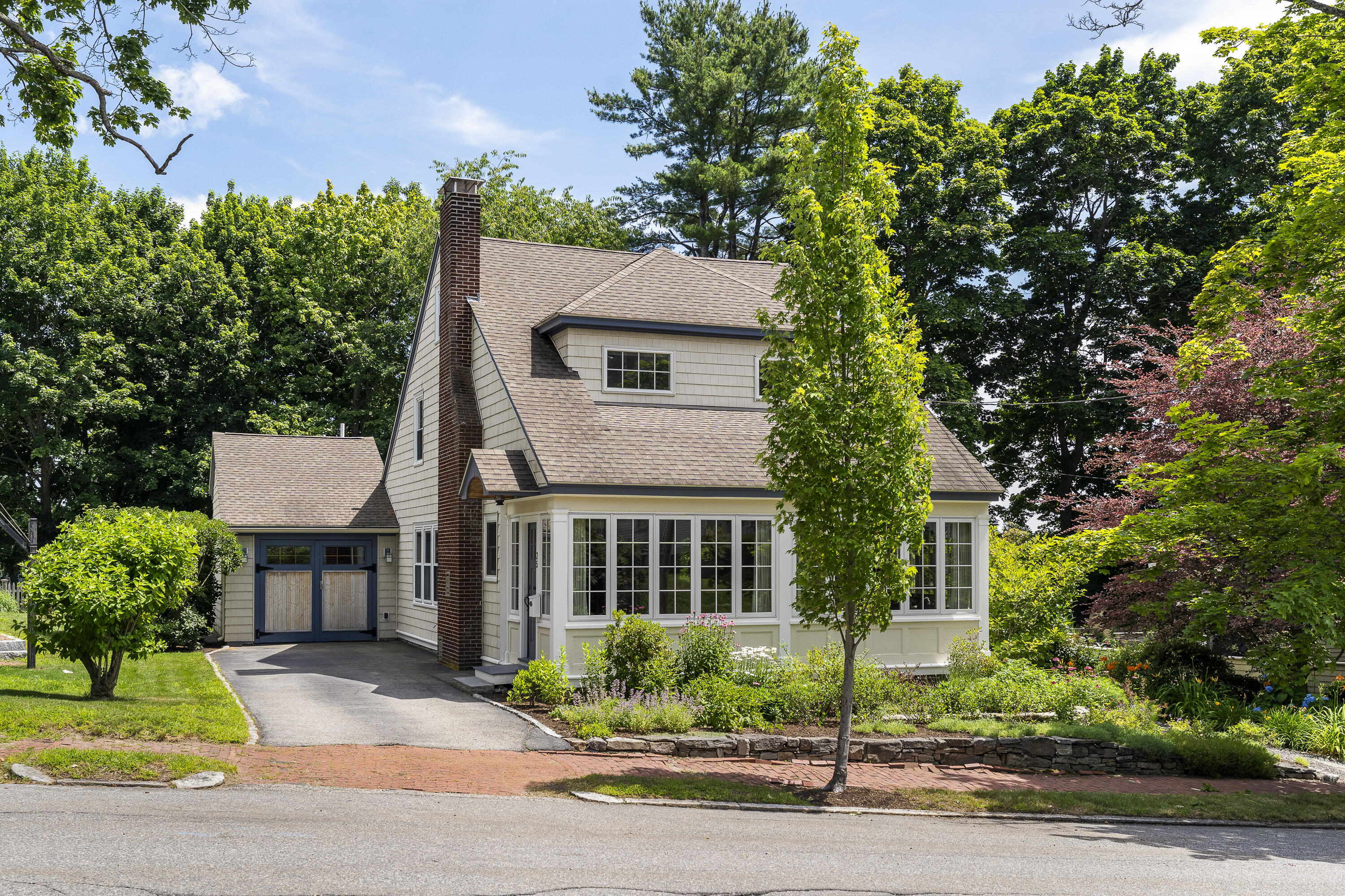 25 Deblois Street Property Photo 1