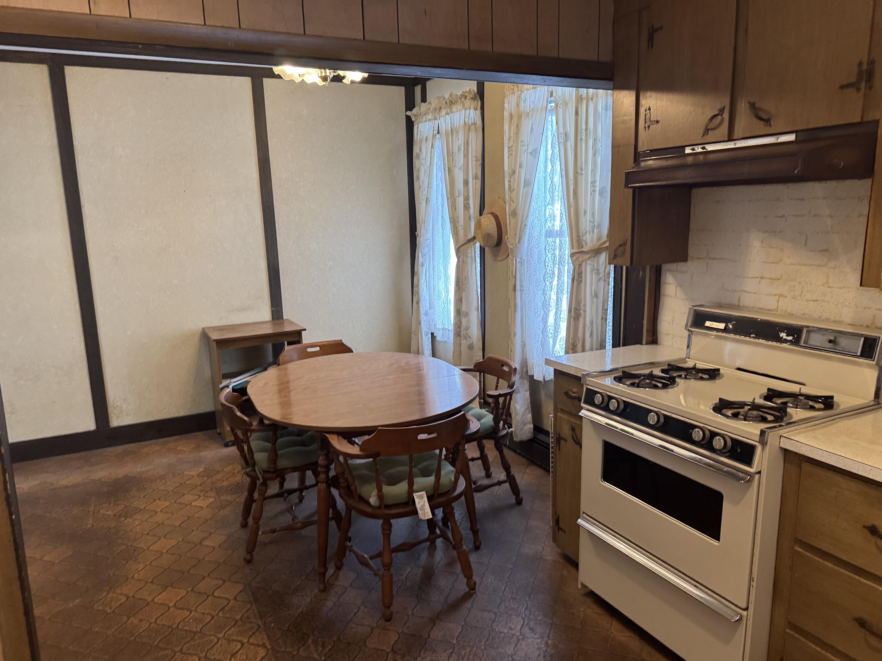 89 Pride Road Property Photo 5