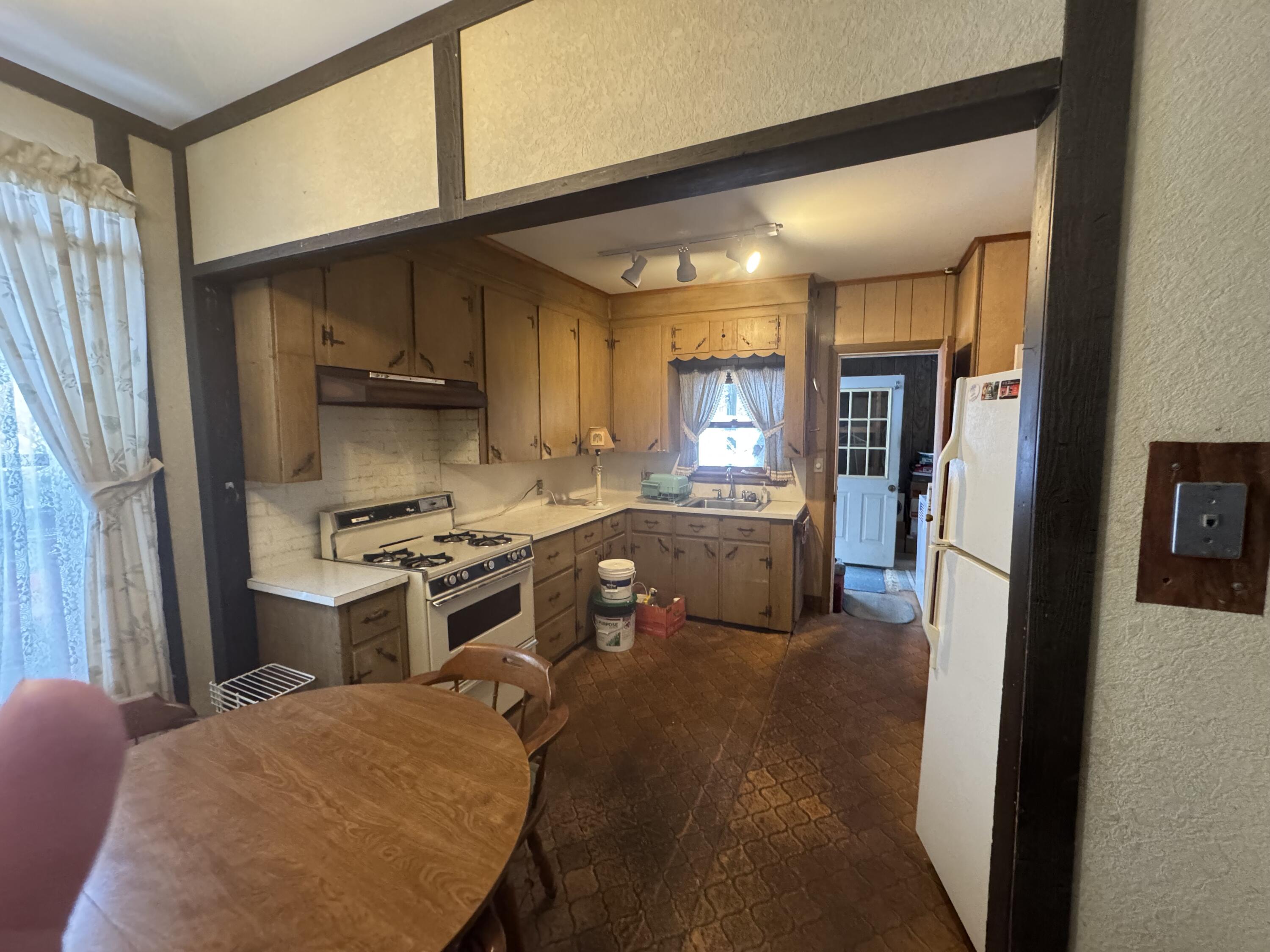 89 Pride Road Property Photo 6