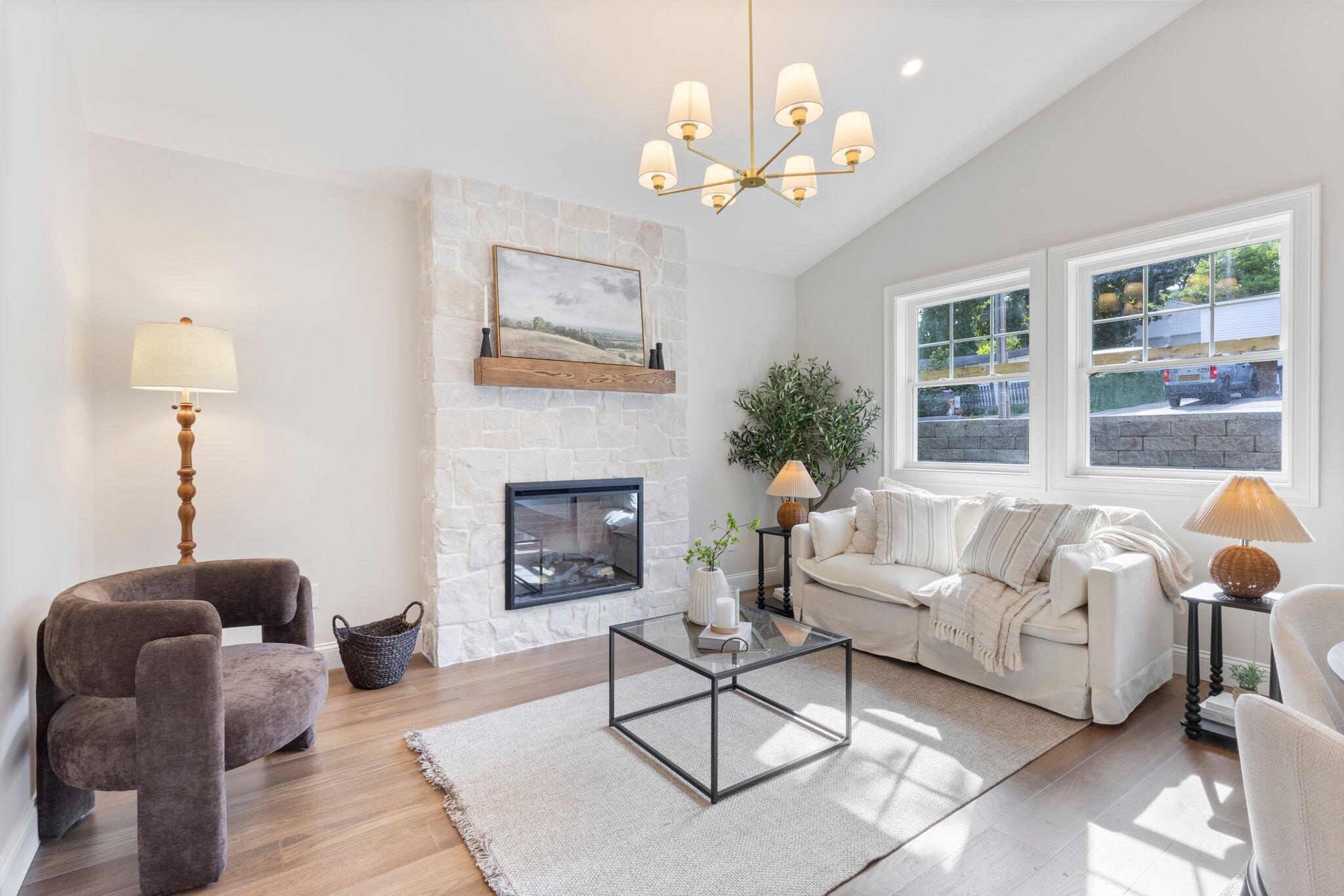 9 Brook Street Property Photo 3