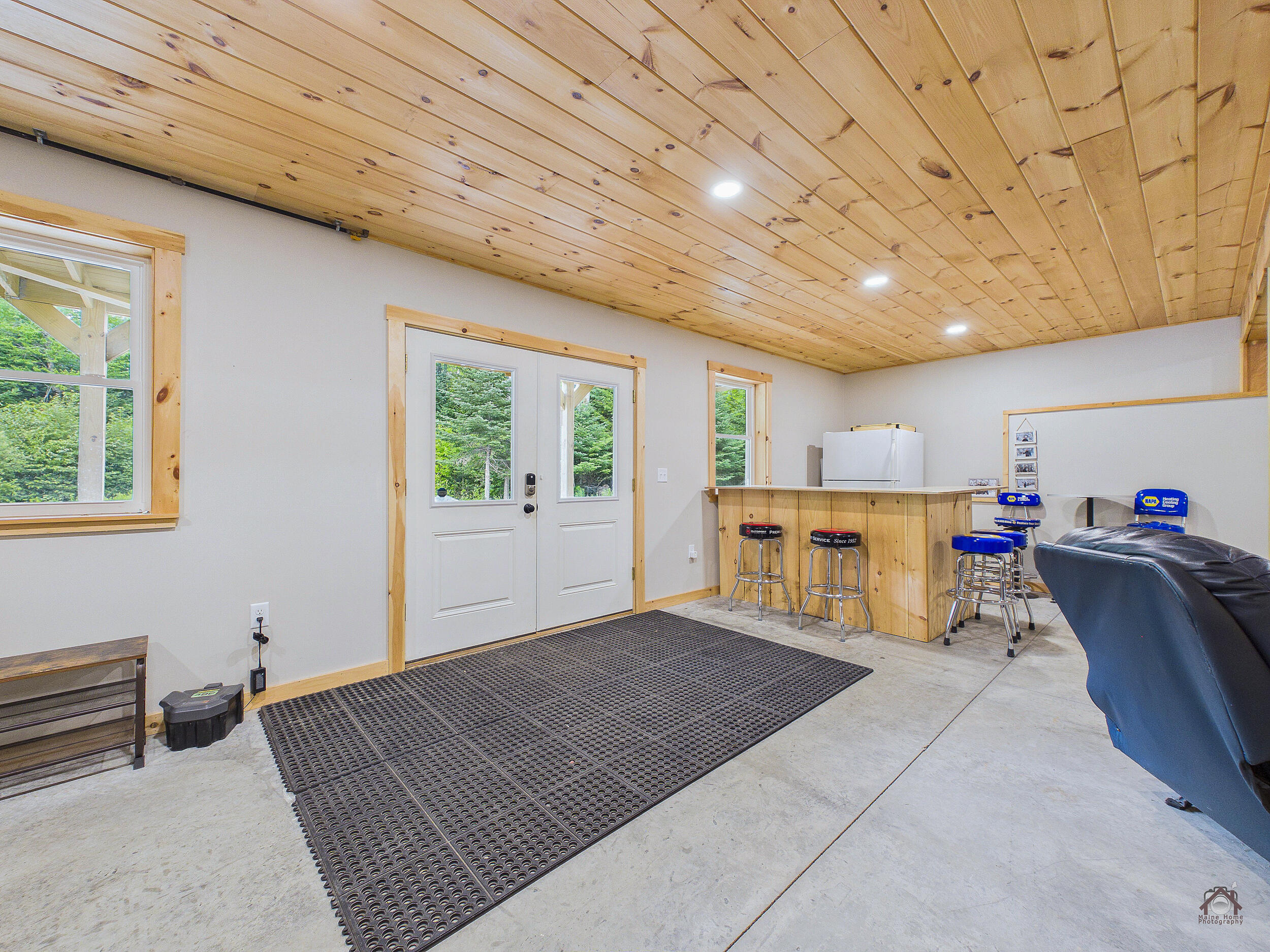 5 Forest Lane Property Photo 35