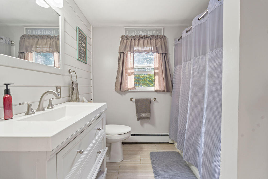 87 Long Swamp Road Property Photo 11