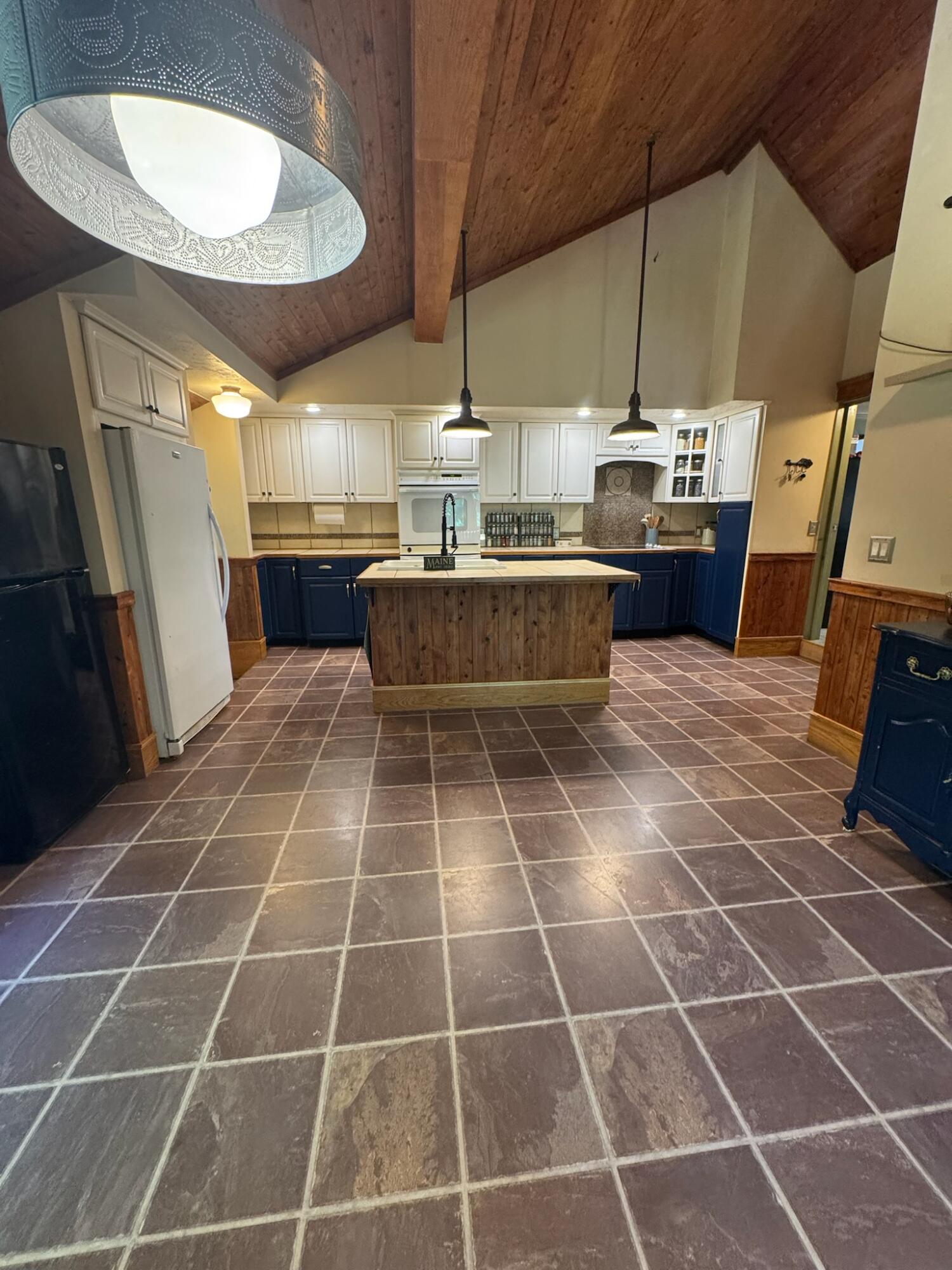 20 Charlotte Road Property Photo 27