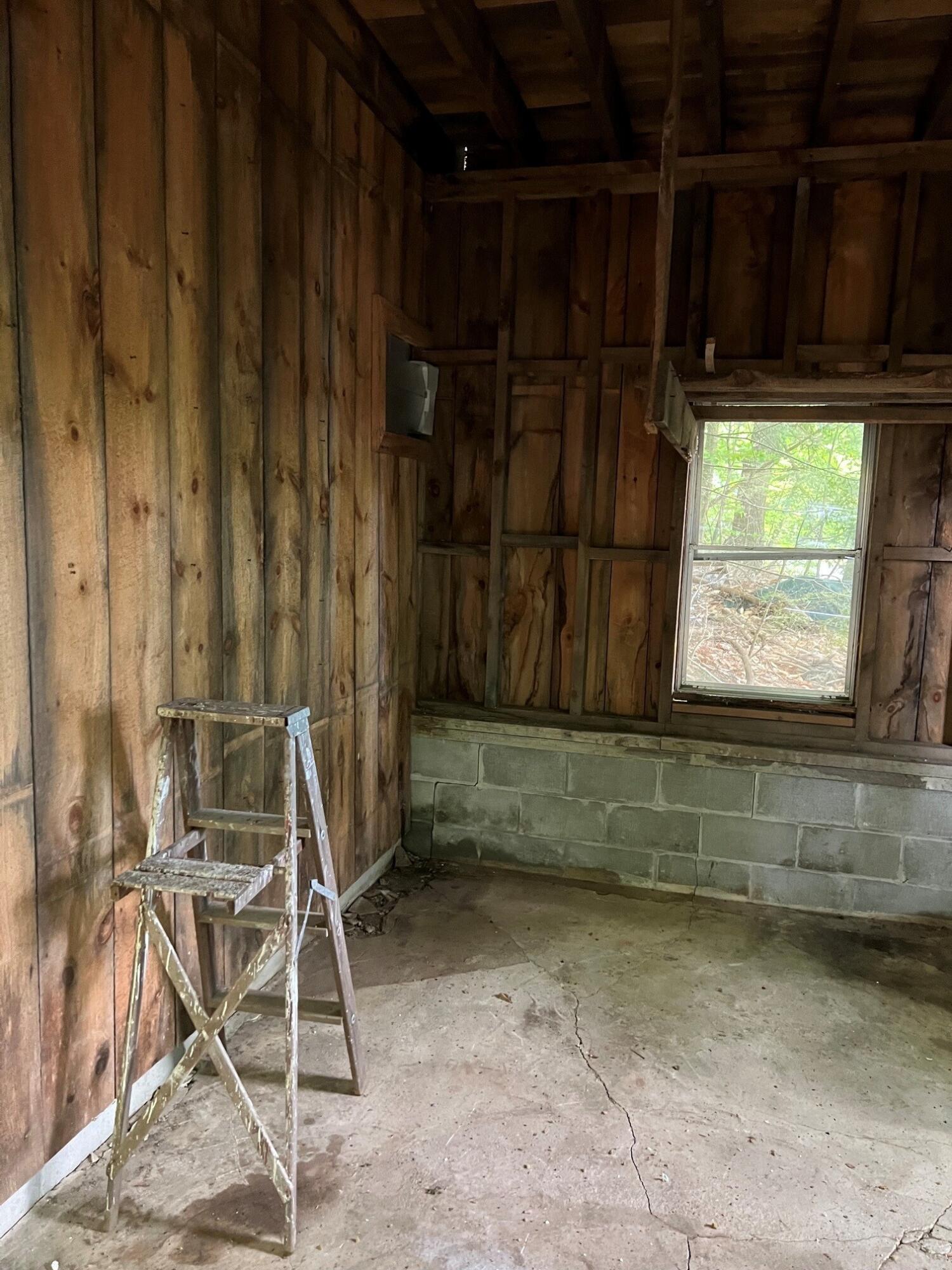 745 Lakeside Drive Property Photo 18