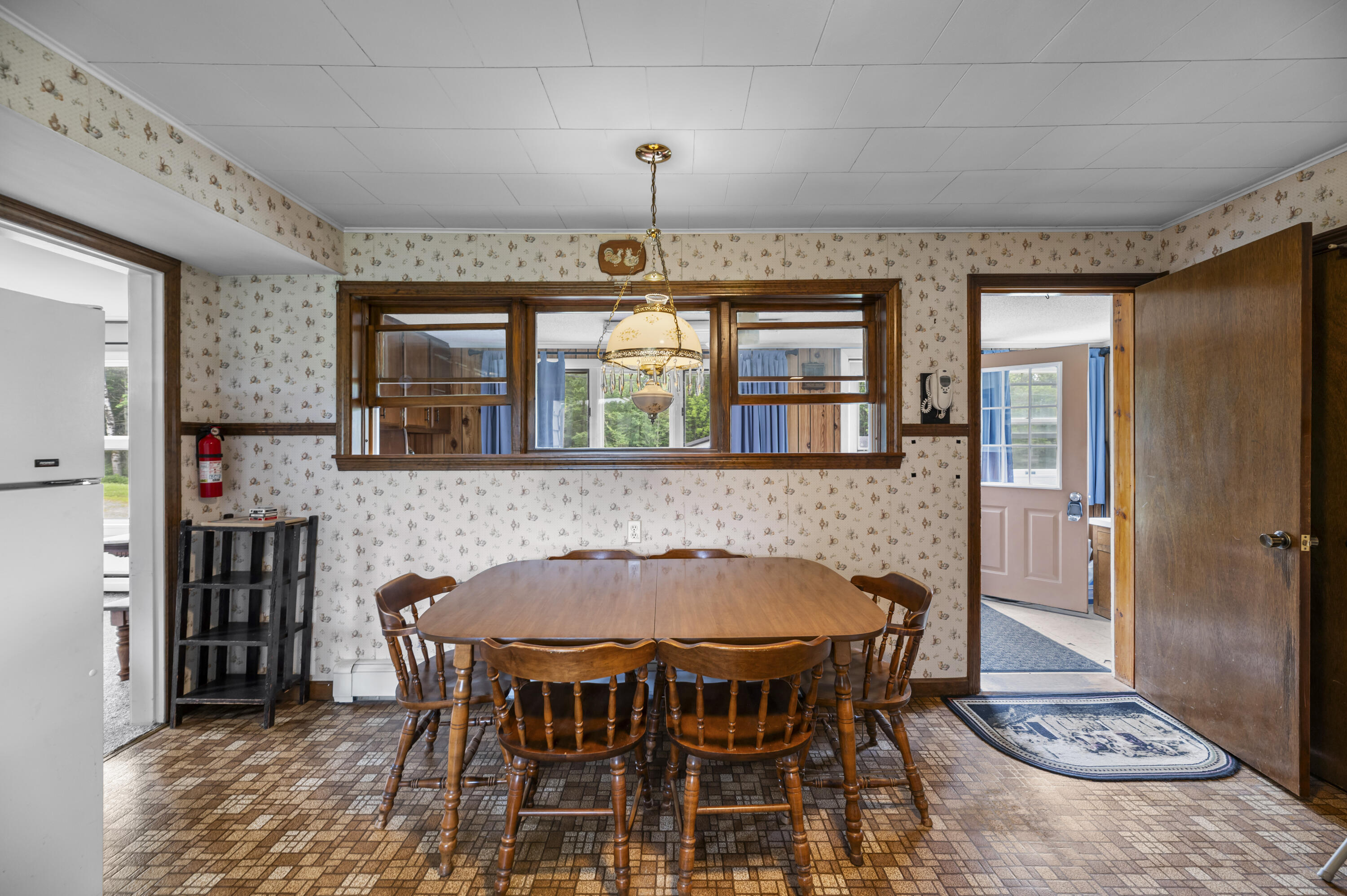 232 Wharff Road Property Photo 8