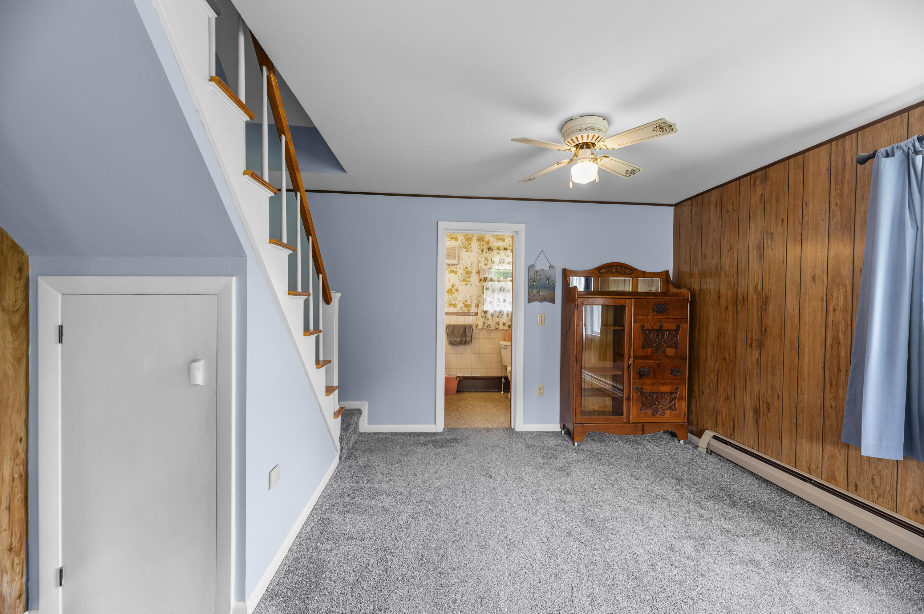 232 Wharff Road Property Photo 11