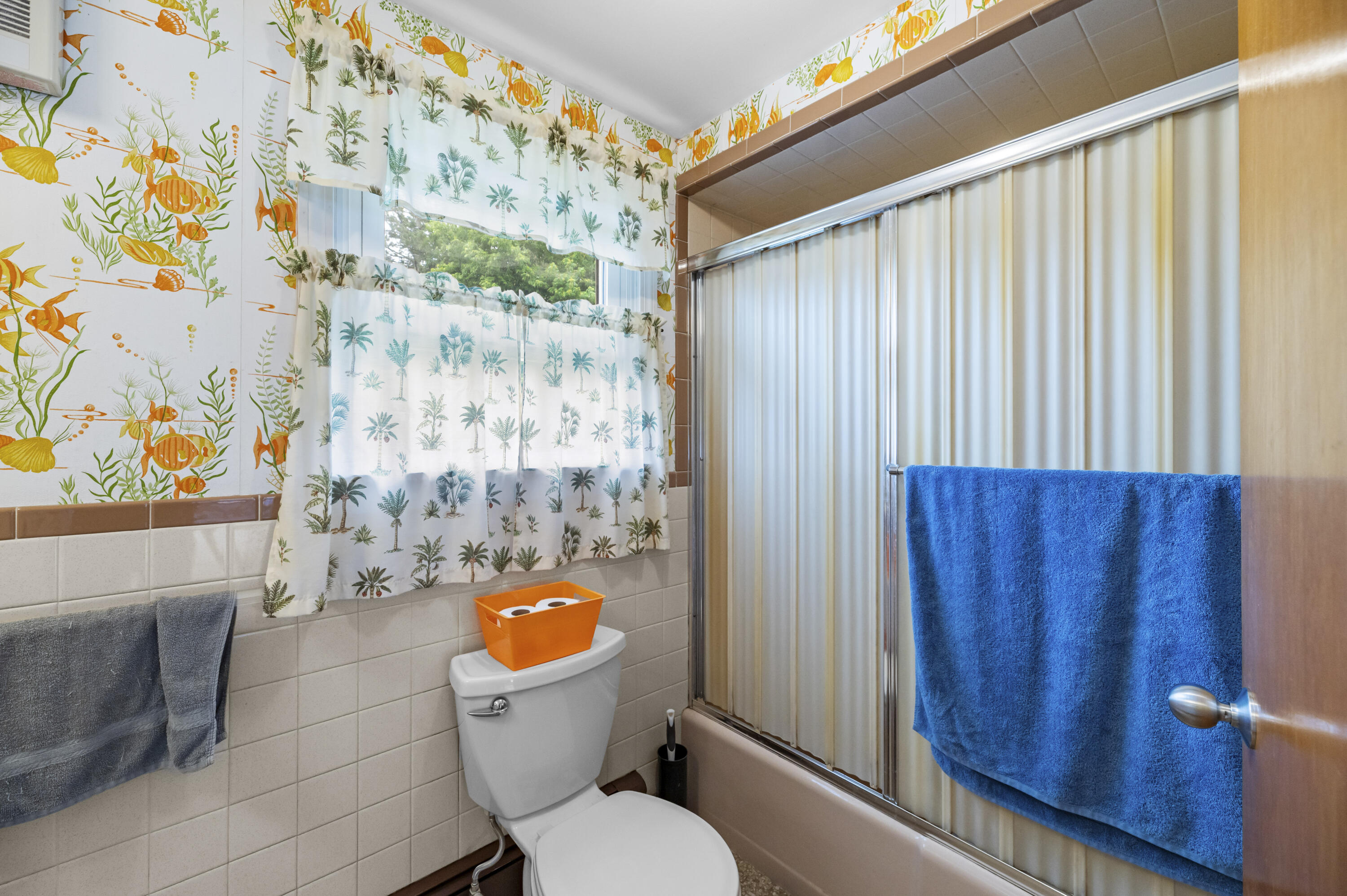 232 Wharff Road Property Photo 15