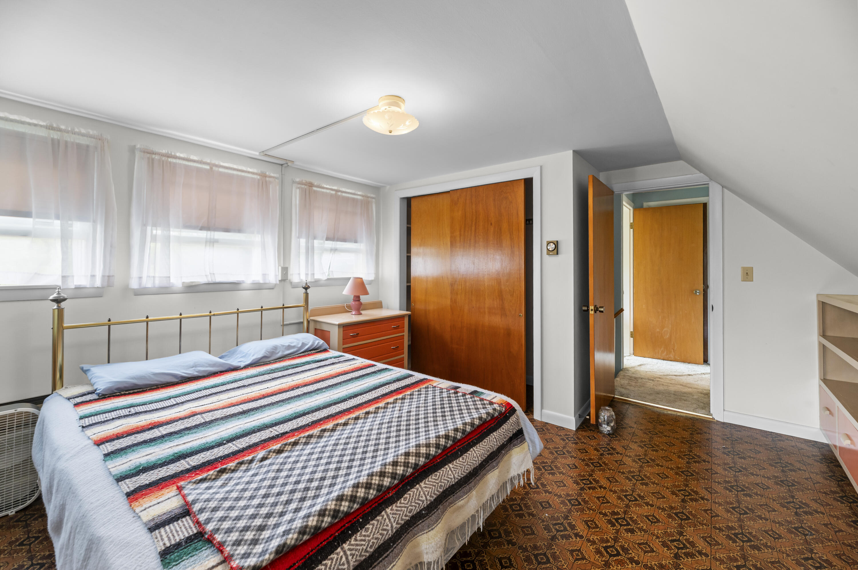 232 Wharff Road Property Photo 23