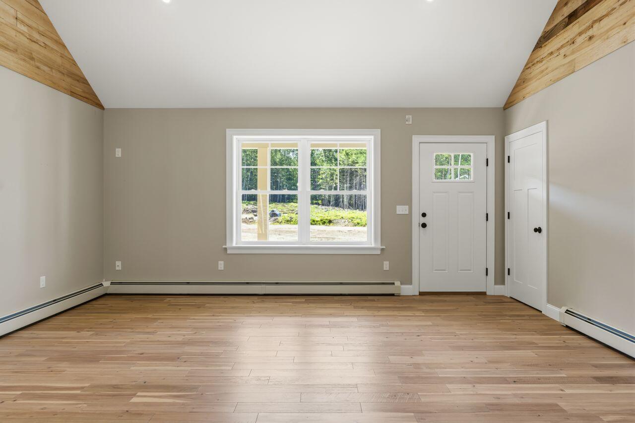 14 Scout Lane Property Photo 13