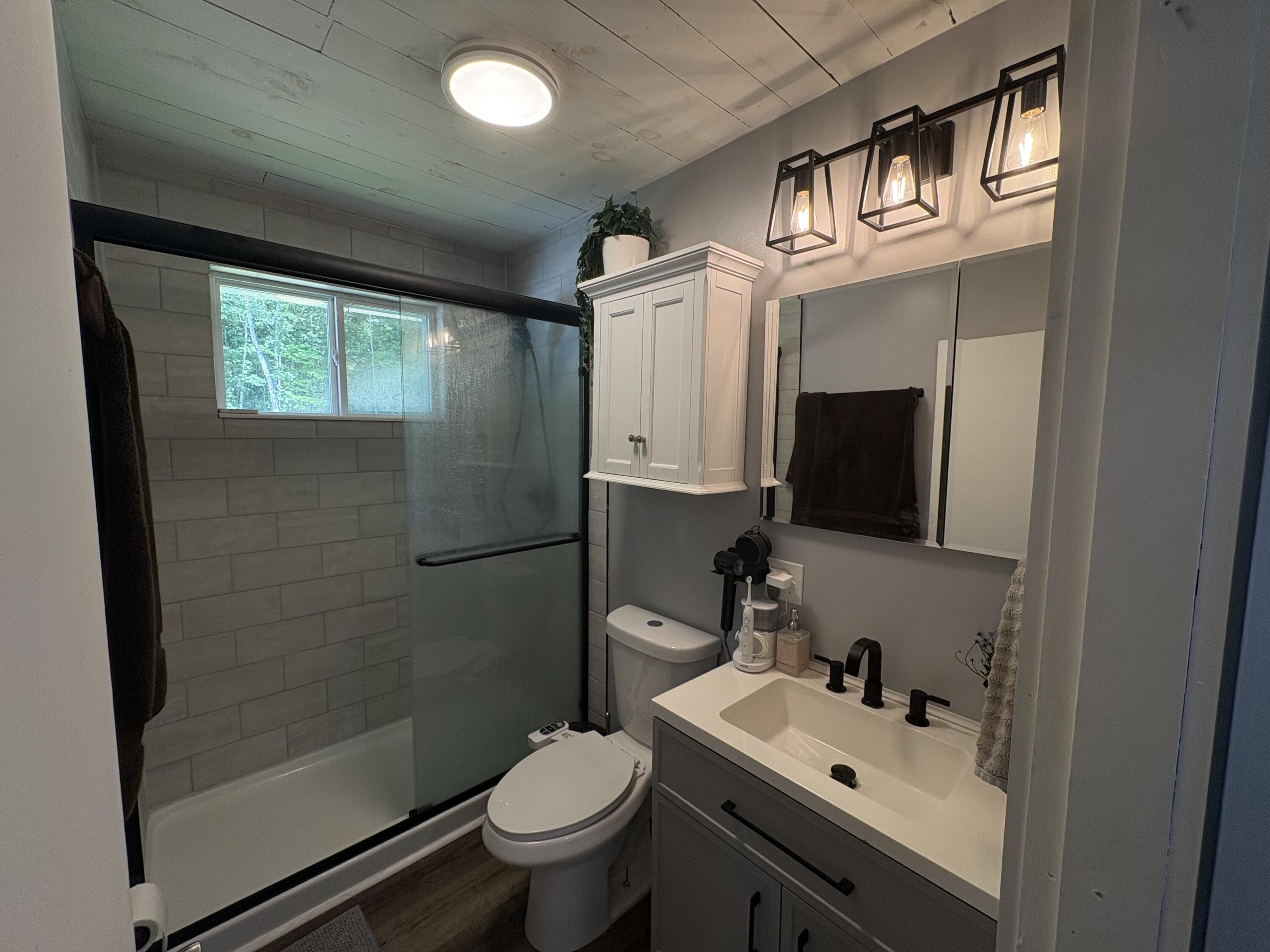 422 Peltoma Avenue Property Photo 10