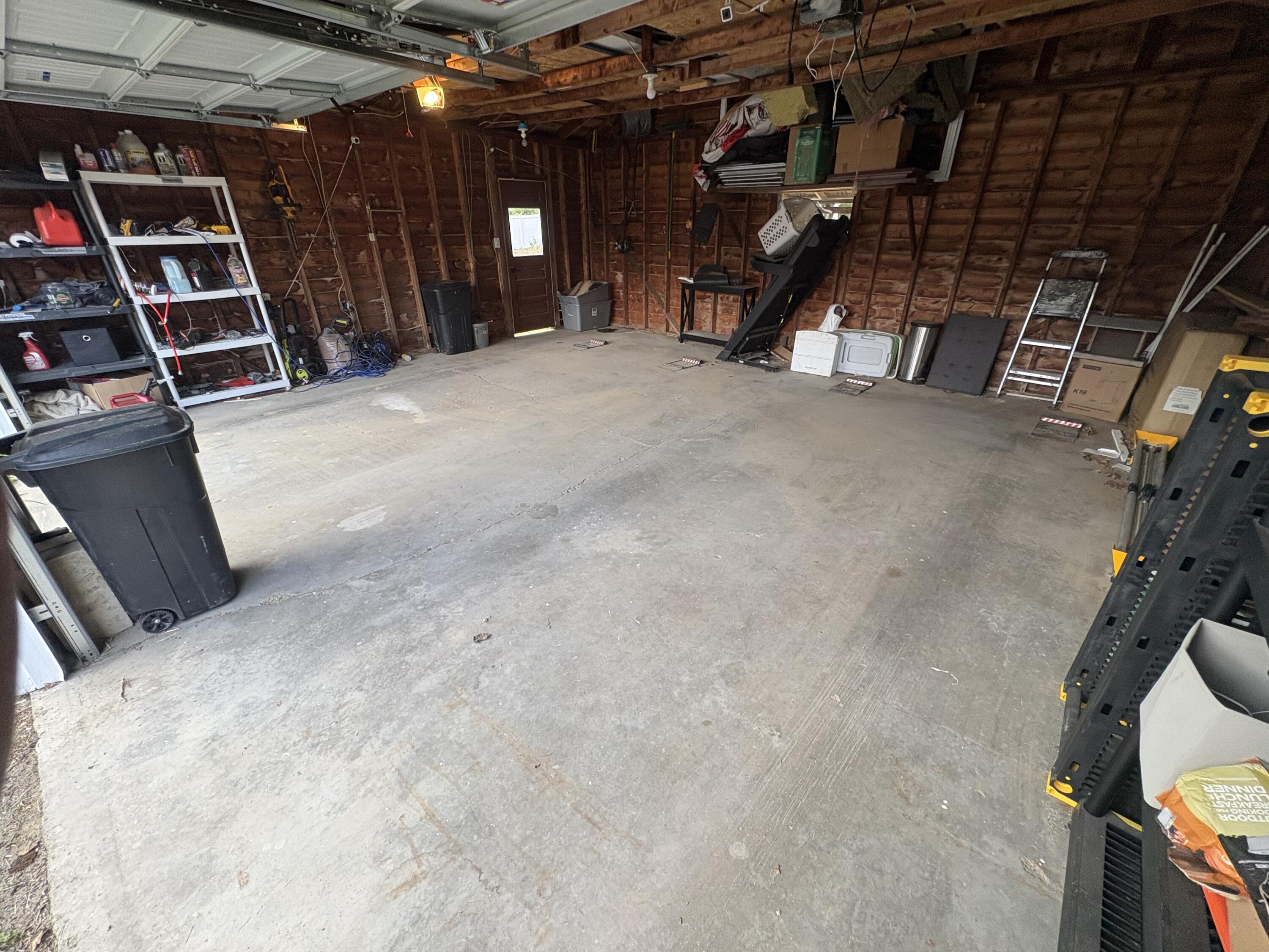 422 Peltoma Avenue Property Photo 26