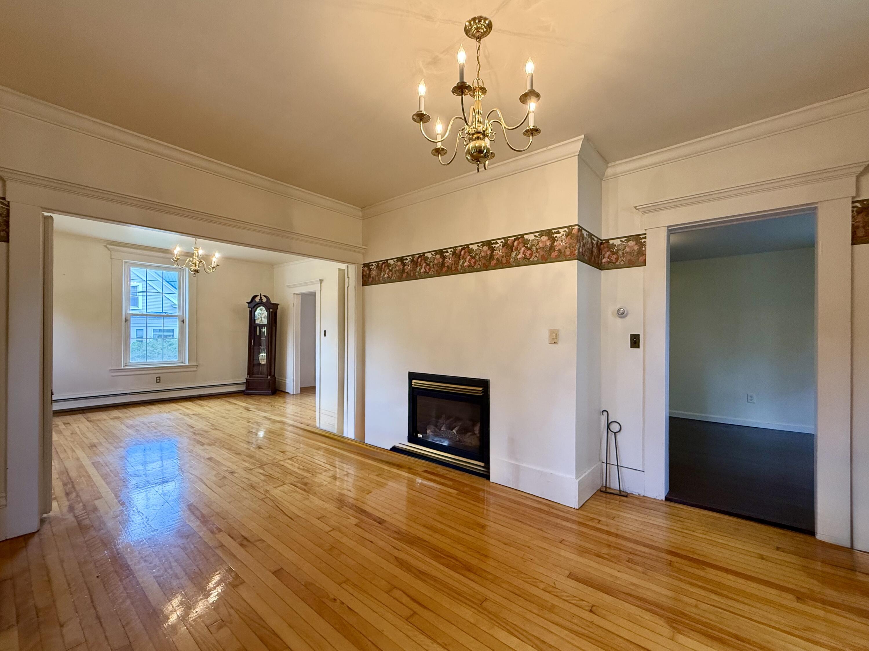 89 Washington Street Property Photo 13