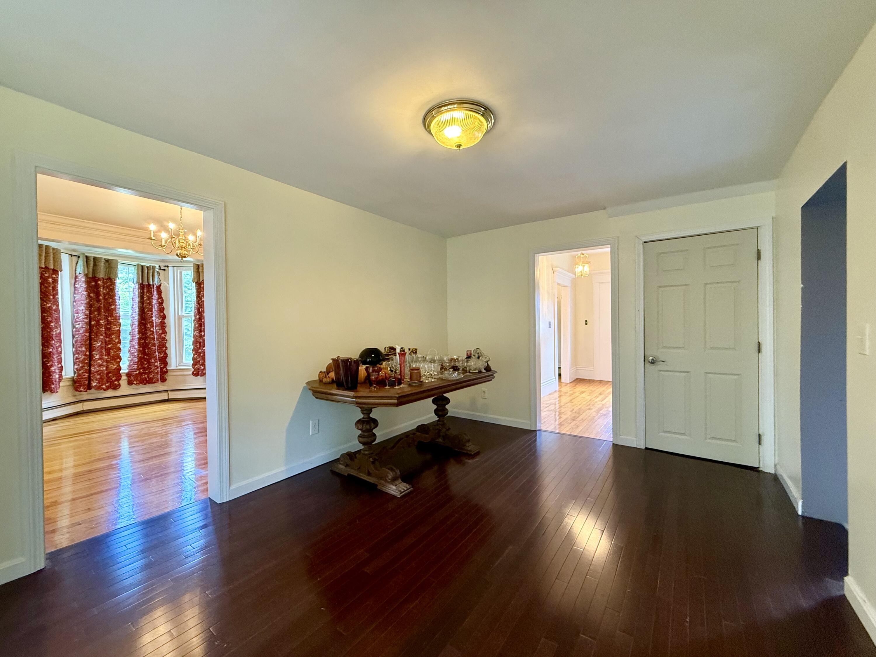 89 Washington Street Property Photo 18