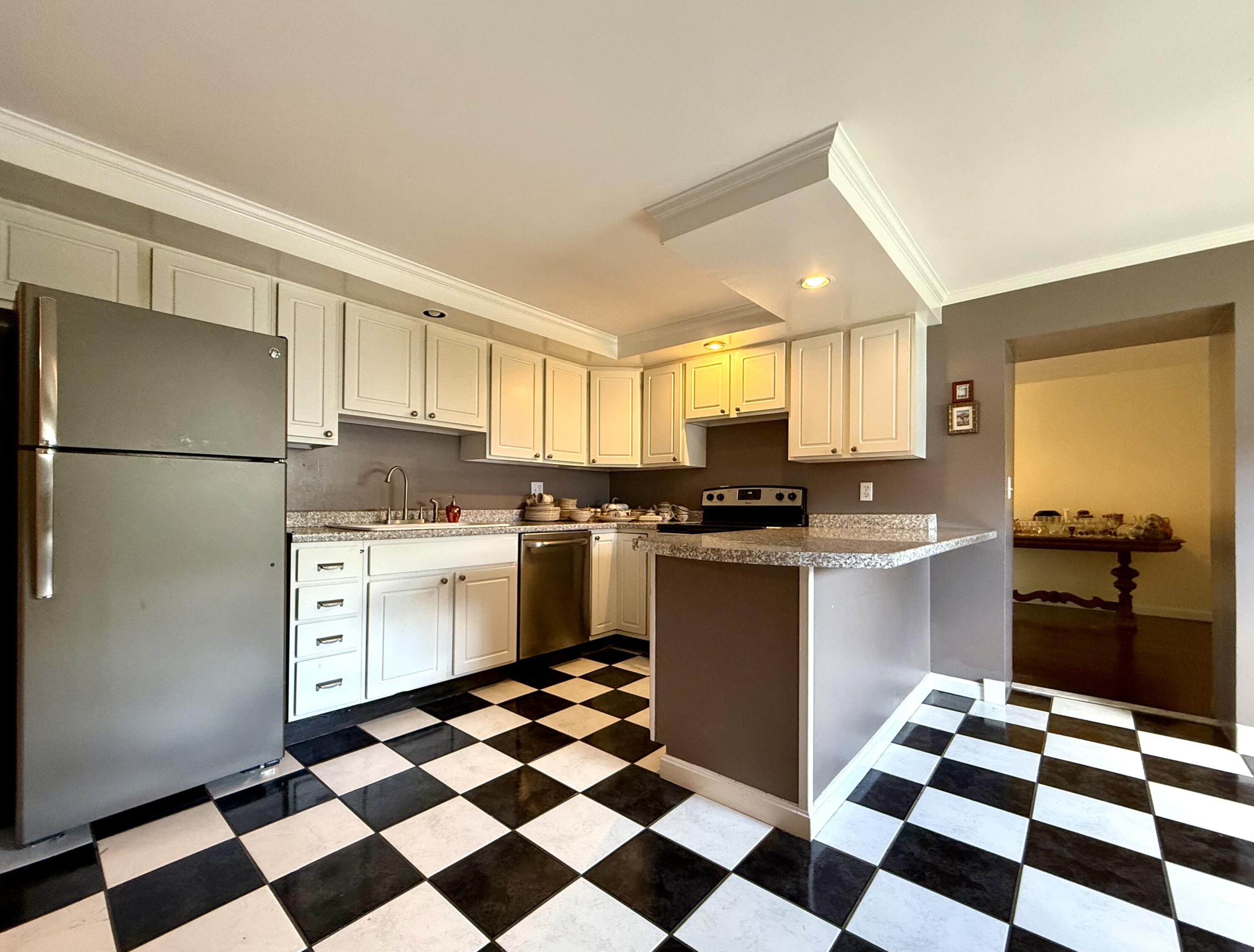89 Washington Street Property Photo 20
